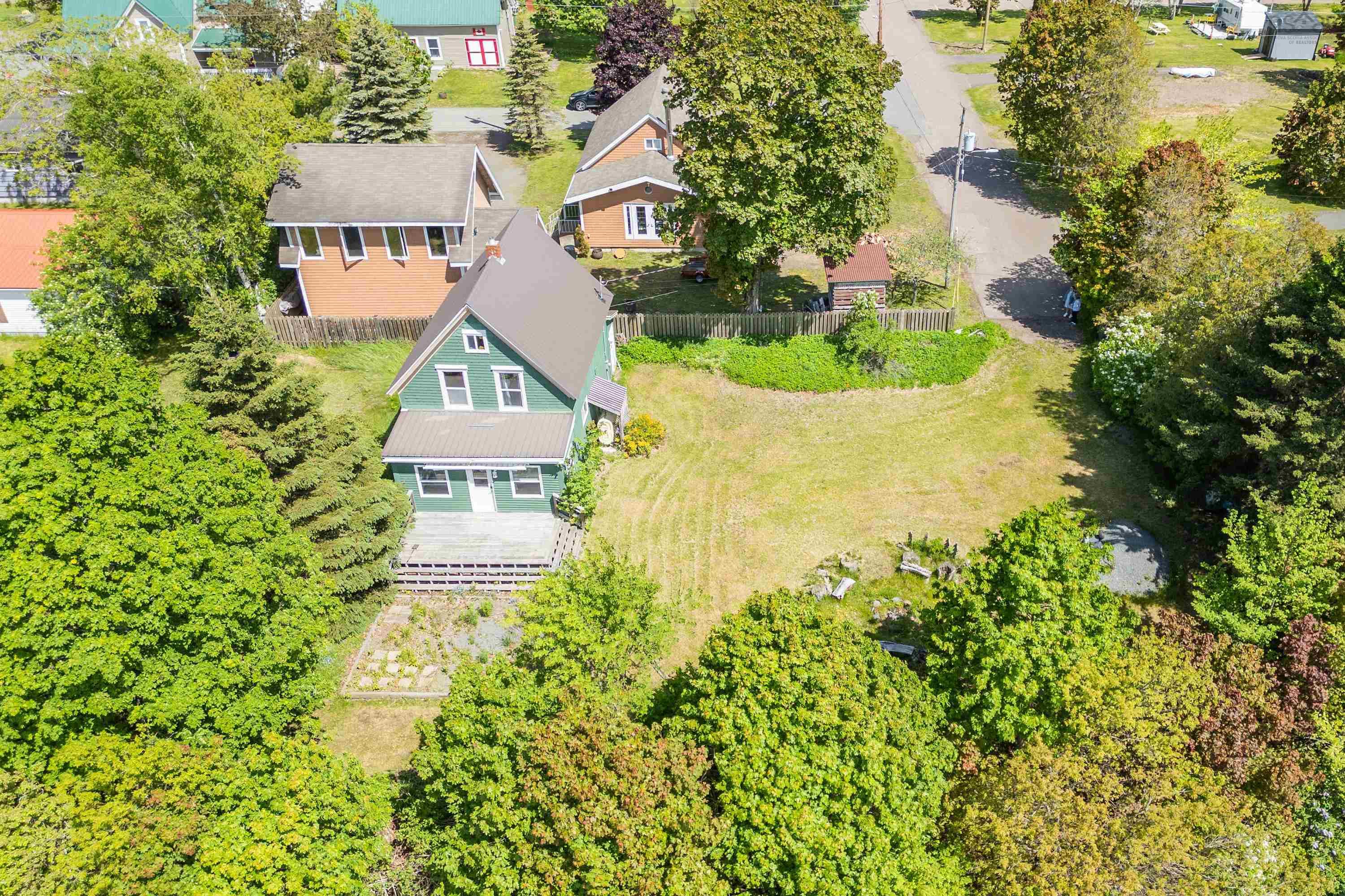 $249,000.00: 1 Moore Street, Parrsboro