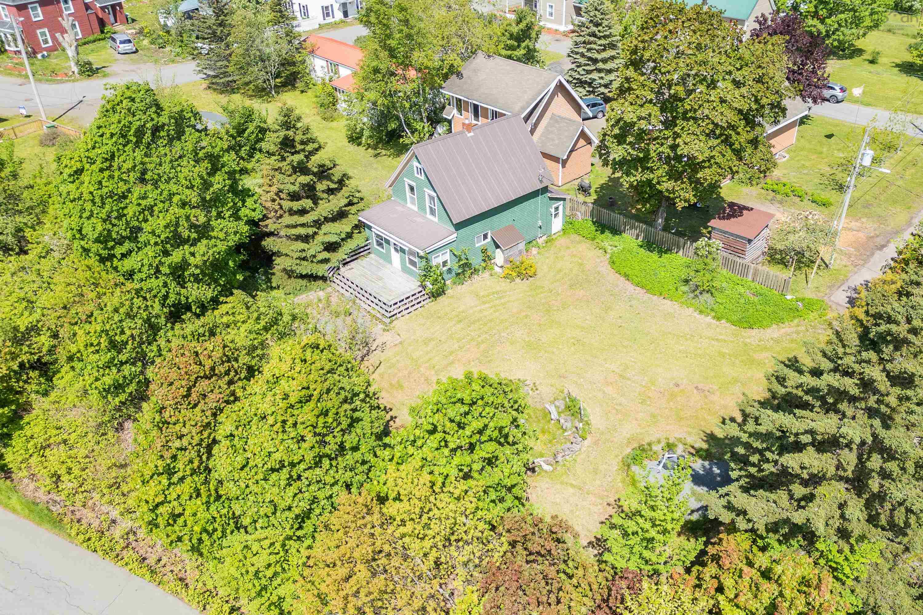 $249,000.00: 1 Moore Street, Parrsboro