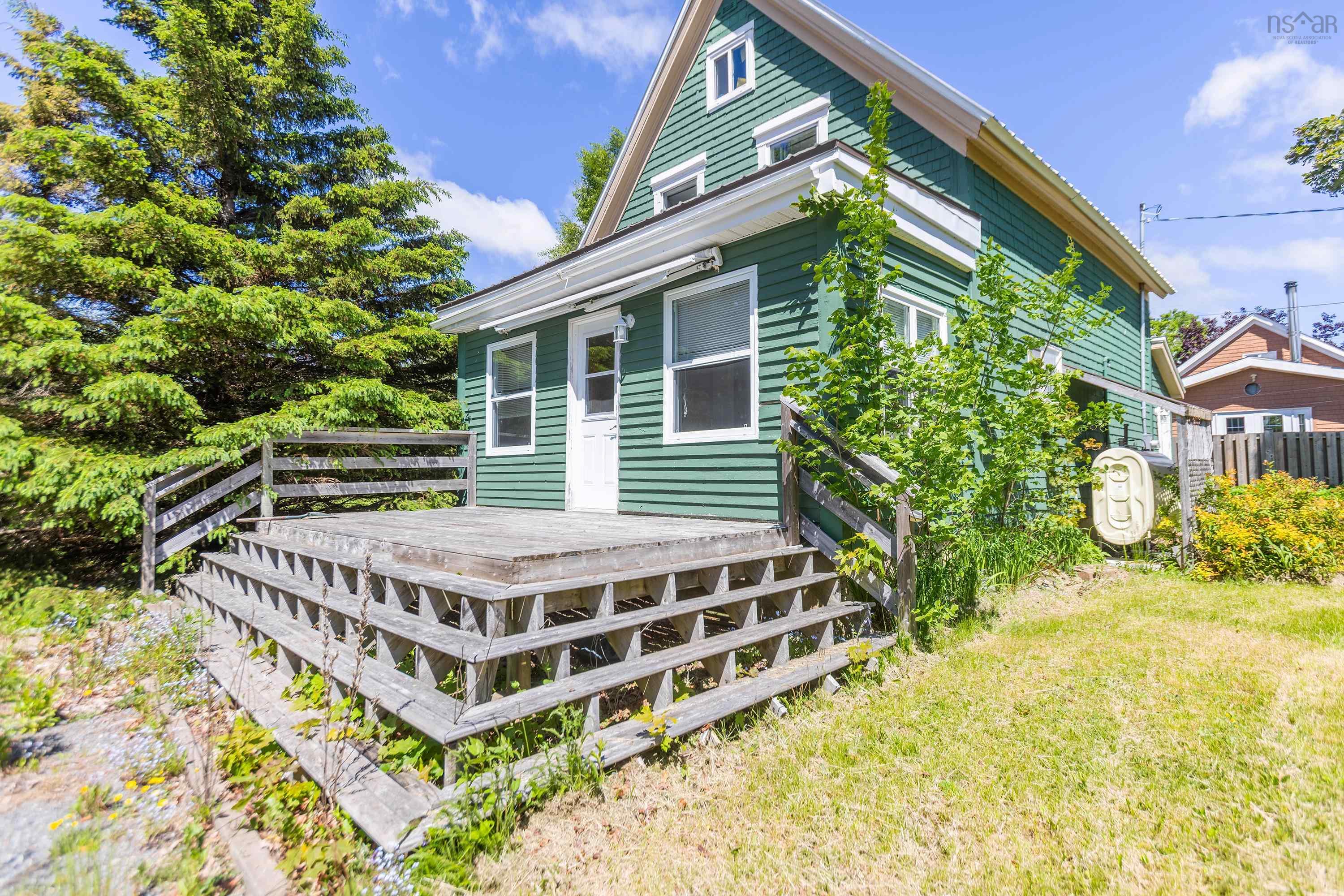 $249,000.00: 1 Moore Street, Parrsboro