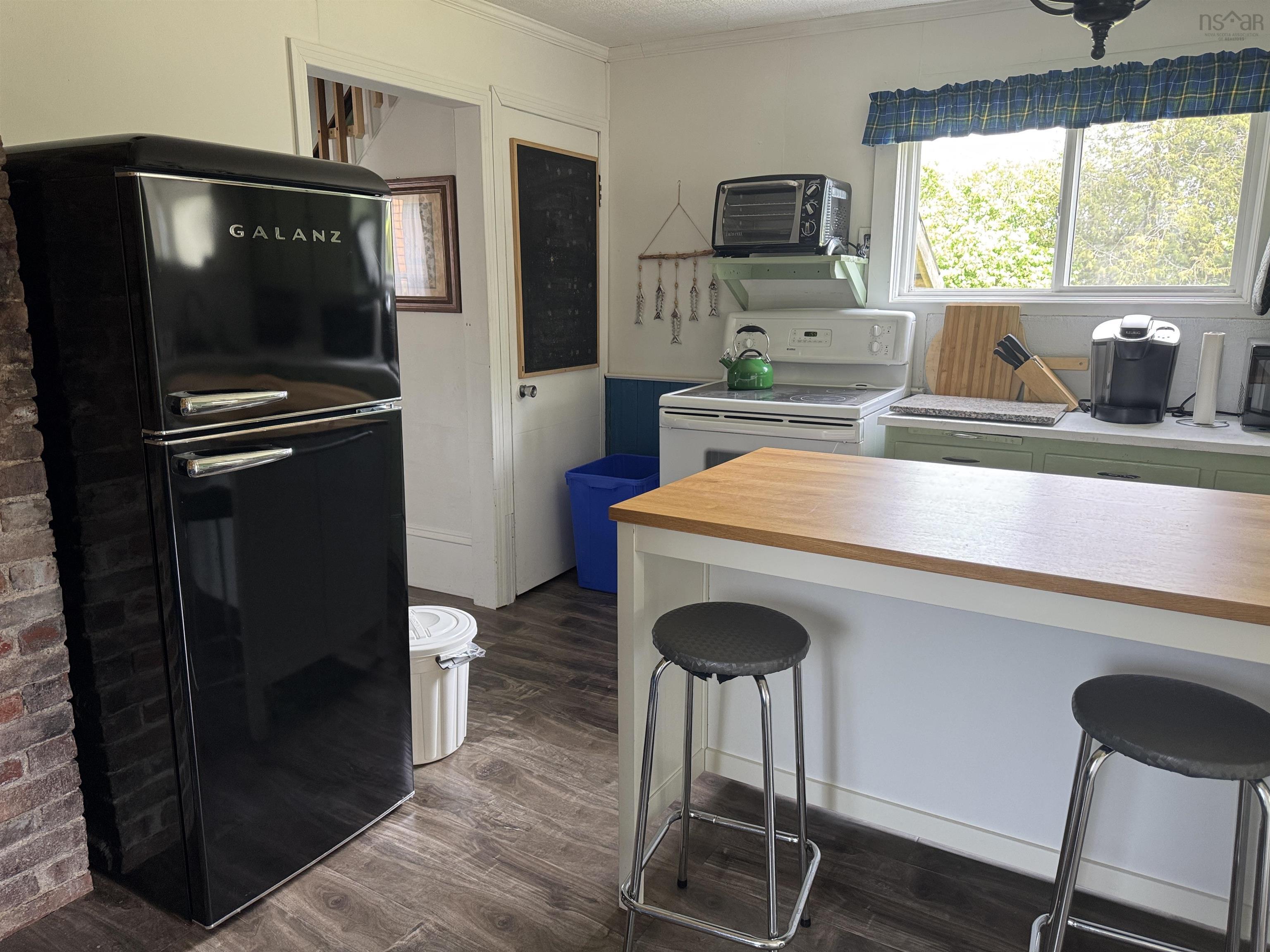 $249,000.00: 1 Moore Street, Parrsboro
