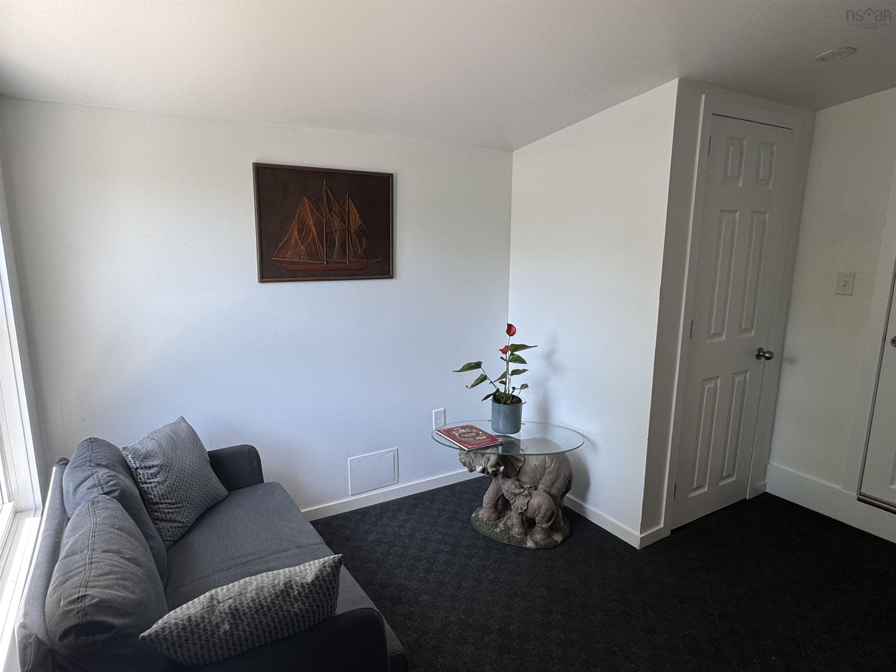 $265,000.00: 45 Beeler Road, Elmwood