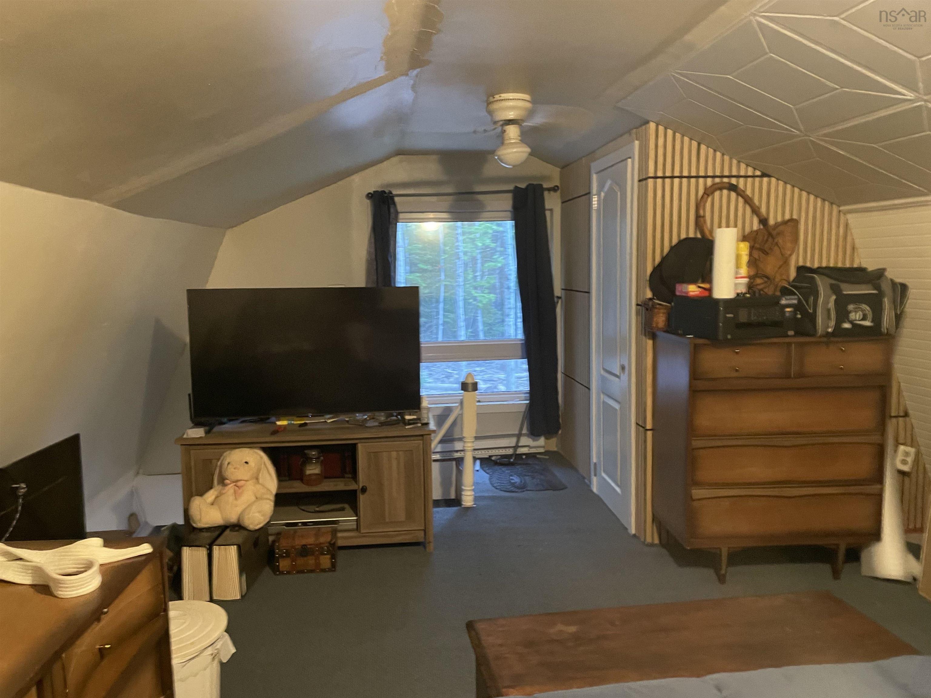 $265,000.00: 45 Beeler Road, Elmwood