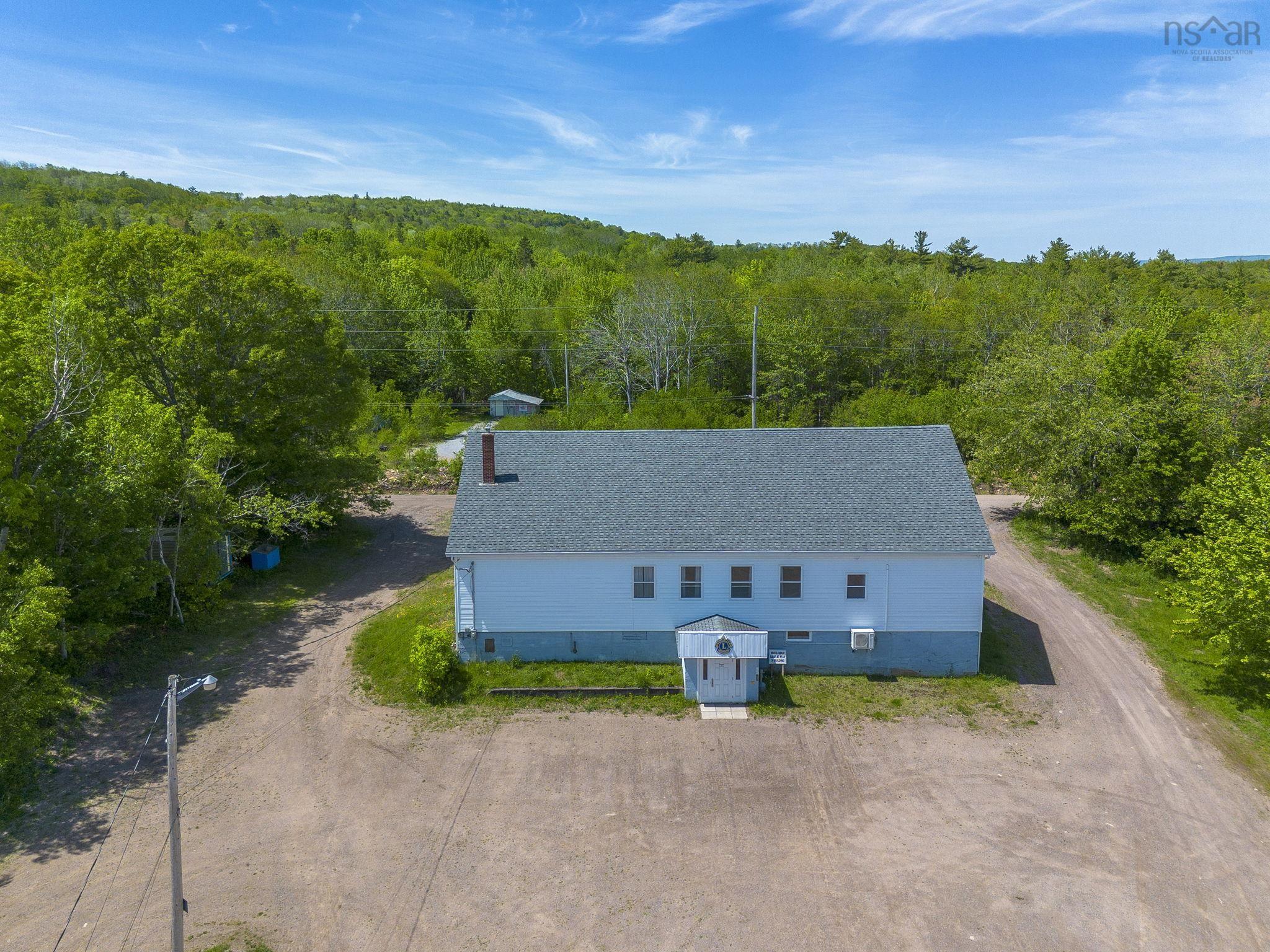 $270,000.00: 8921 Highway 10, Nictaux Falls