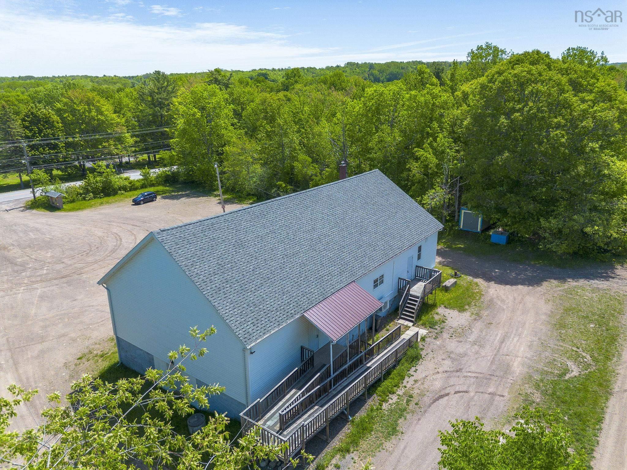 $270,000.00: 8921 Highway 10, Nictaux Falls
