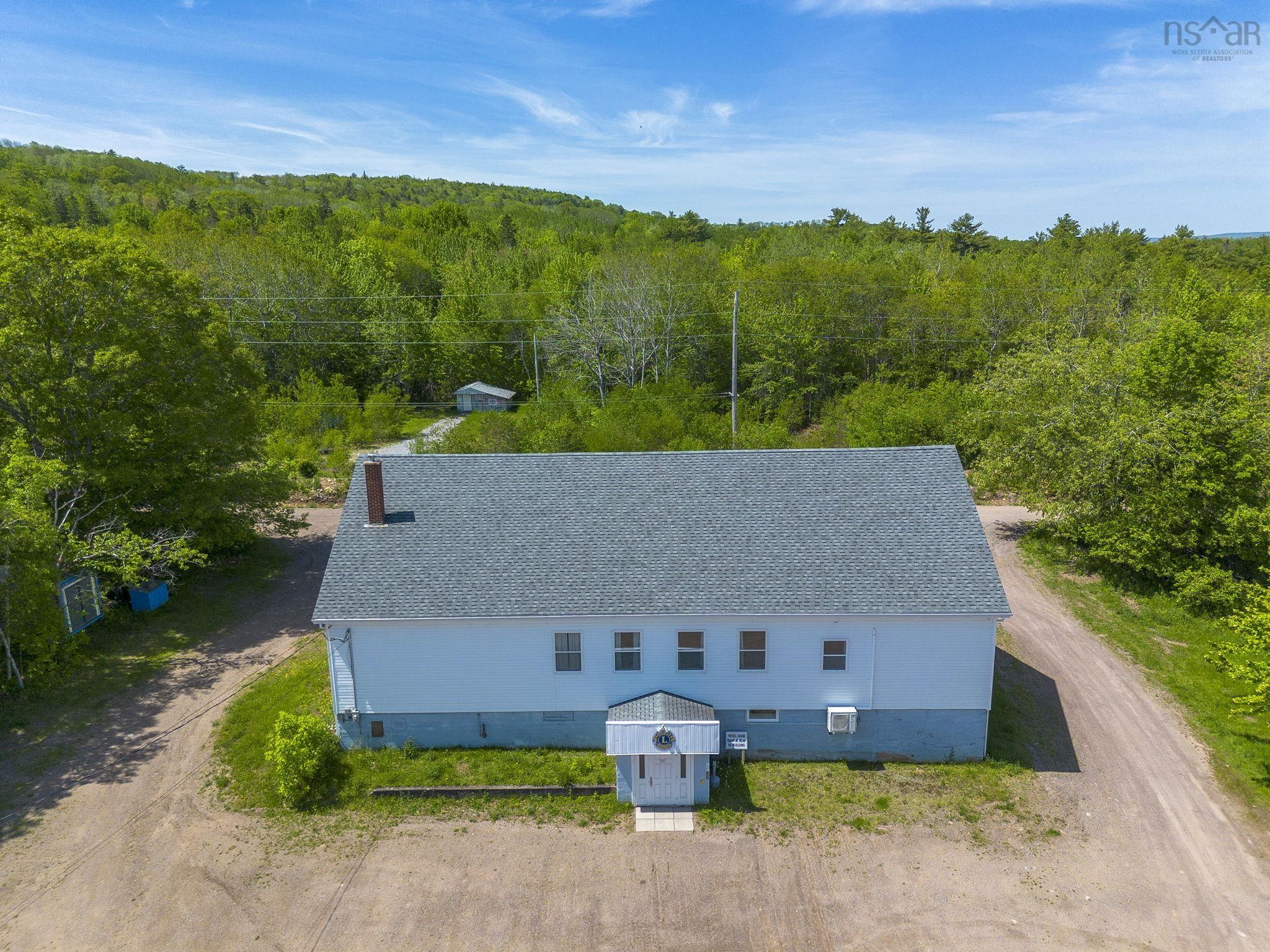 $270,000.00: 8921 Highway 10, Nictaux Falls
