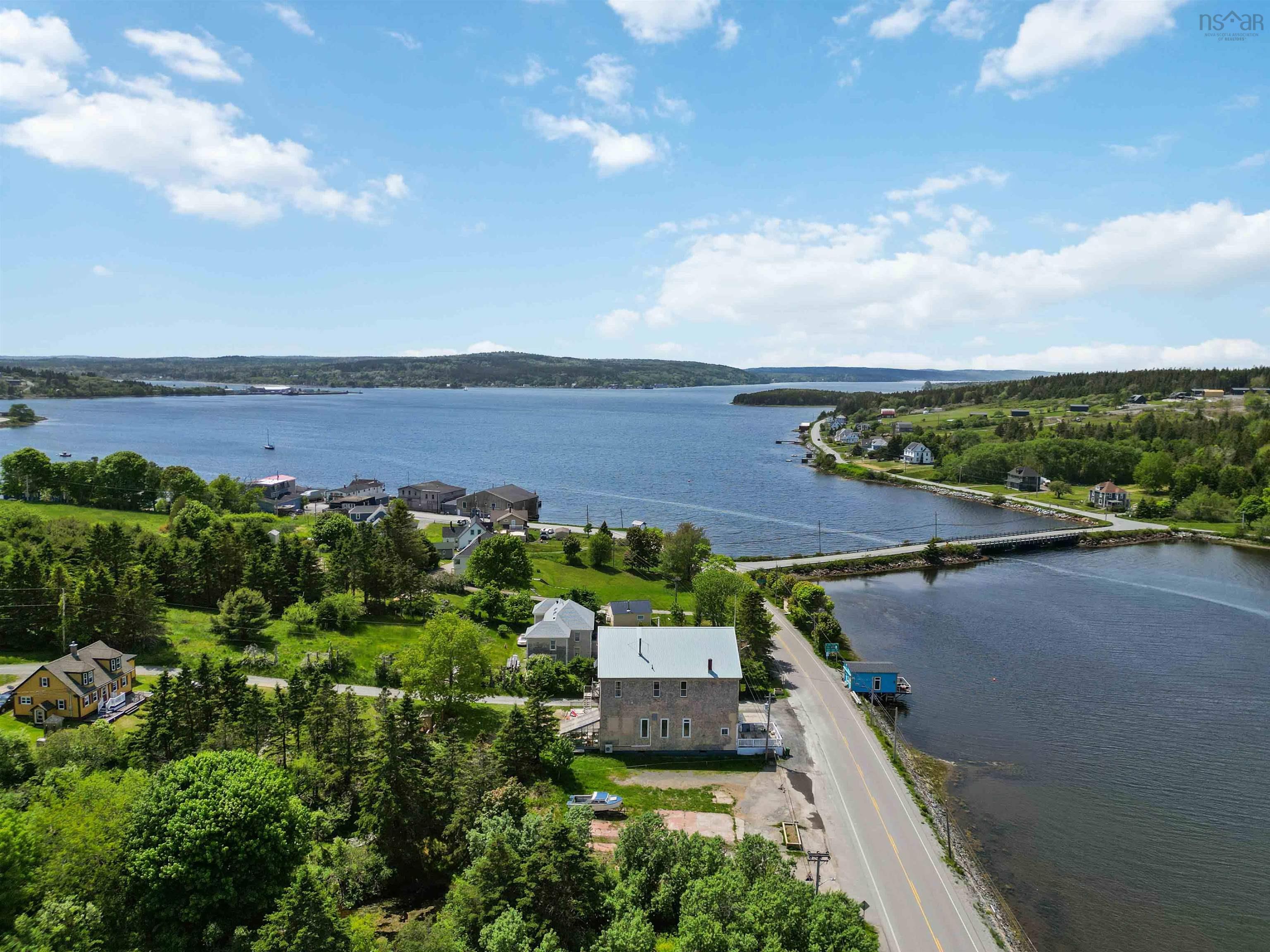 $70,000.00: 3827 Highway 332, Riverport