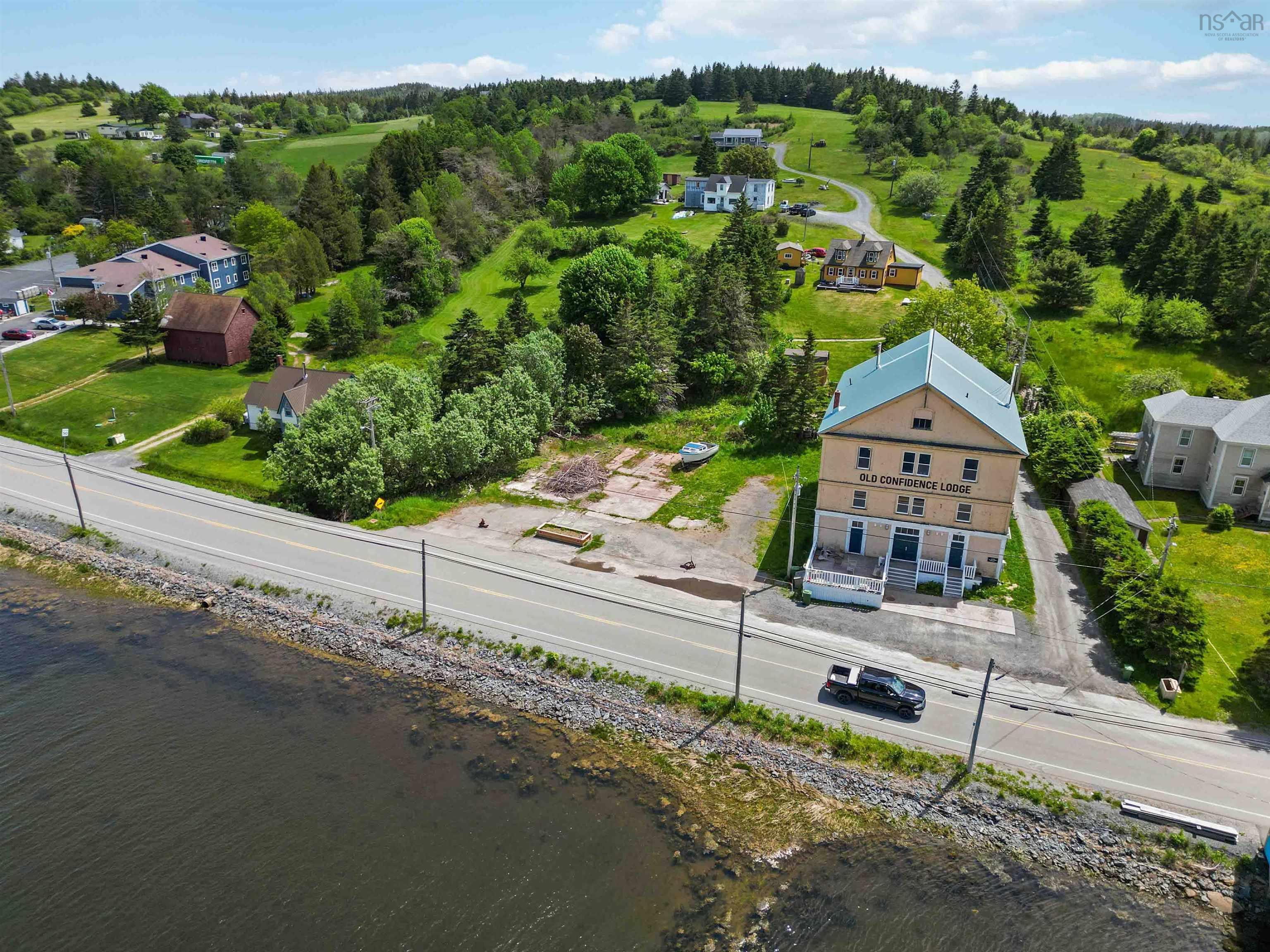 $70,000.00: 3827 Highway 332, Riverport