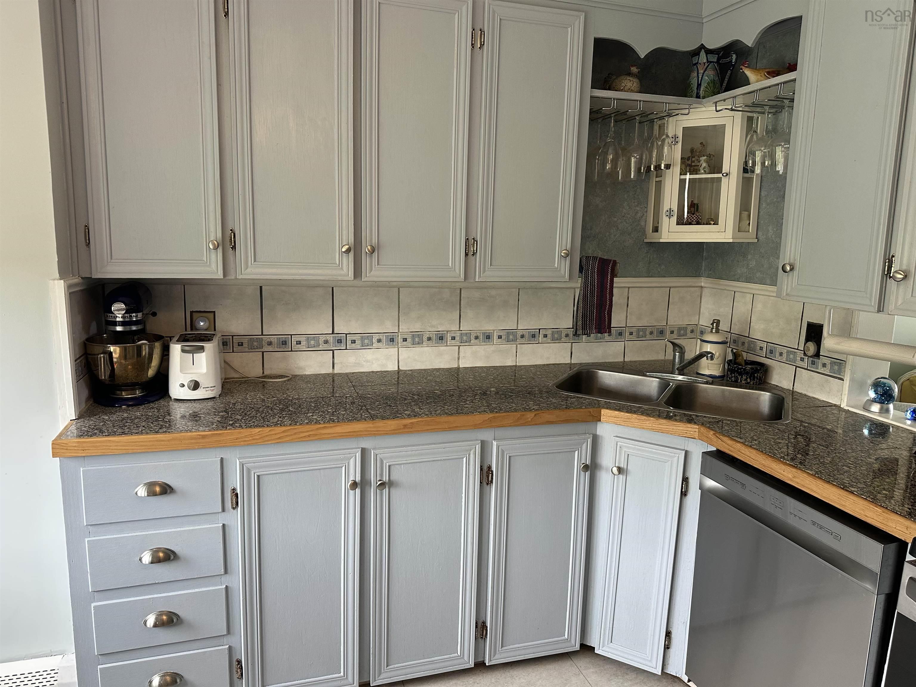 $349,000.00: 5034 Highway 7, Liscomb