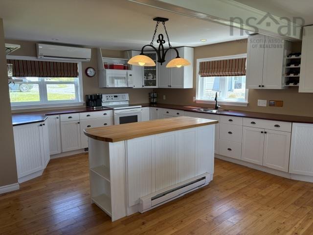 $849,000.00: 68 D Hutchison Road, Baddeck Inlet