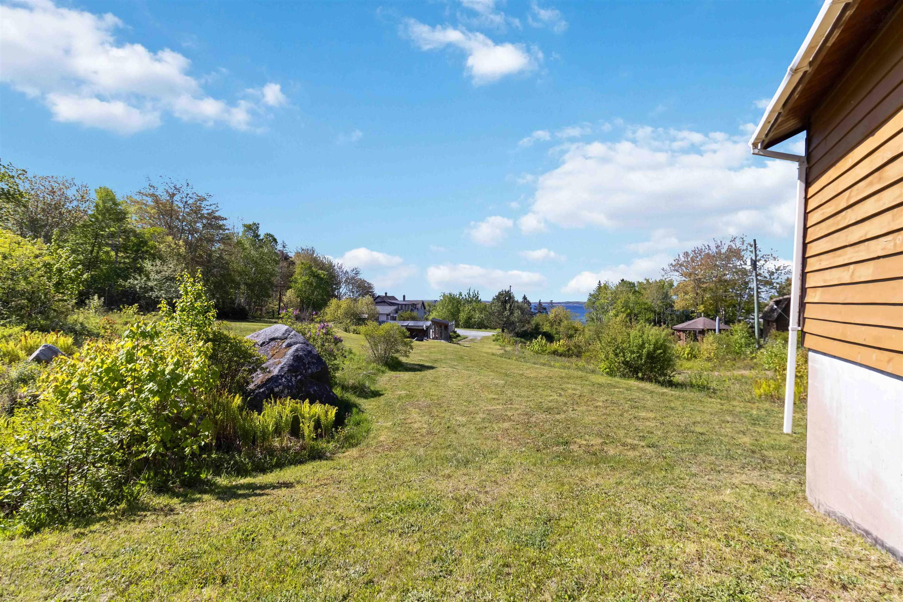 $329,900.00: B5 11 Beach View Lane, Summerville Centre
