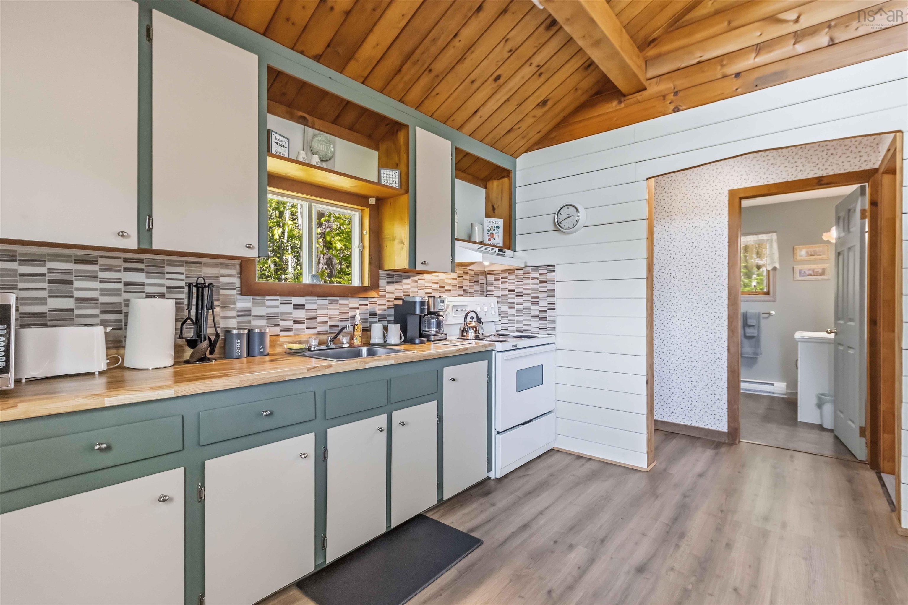 $289,900.00: 11 Beach View Lane, Summerville Centre