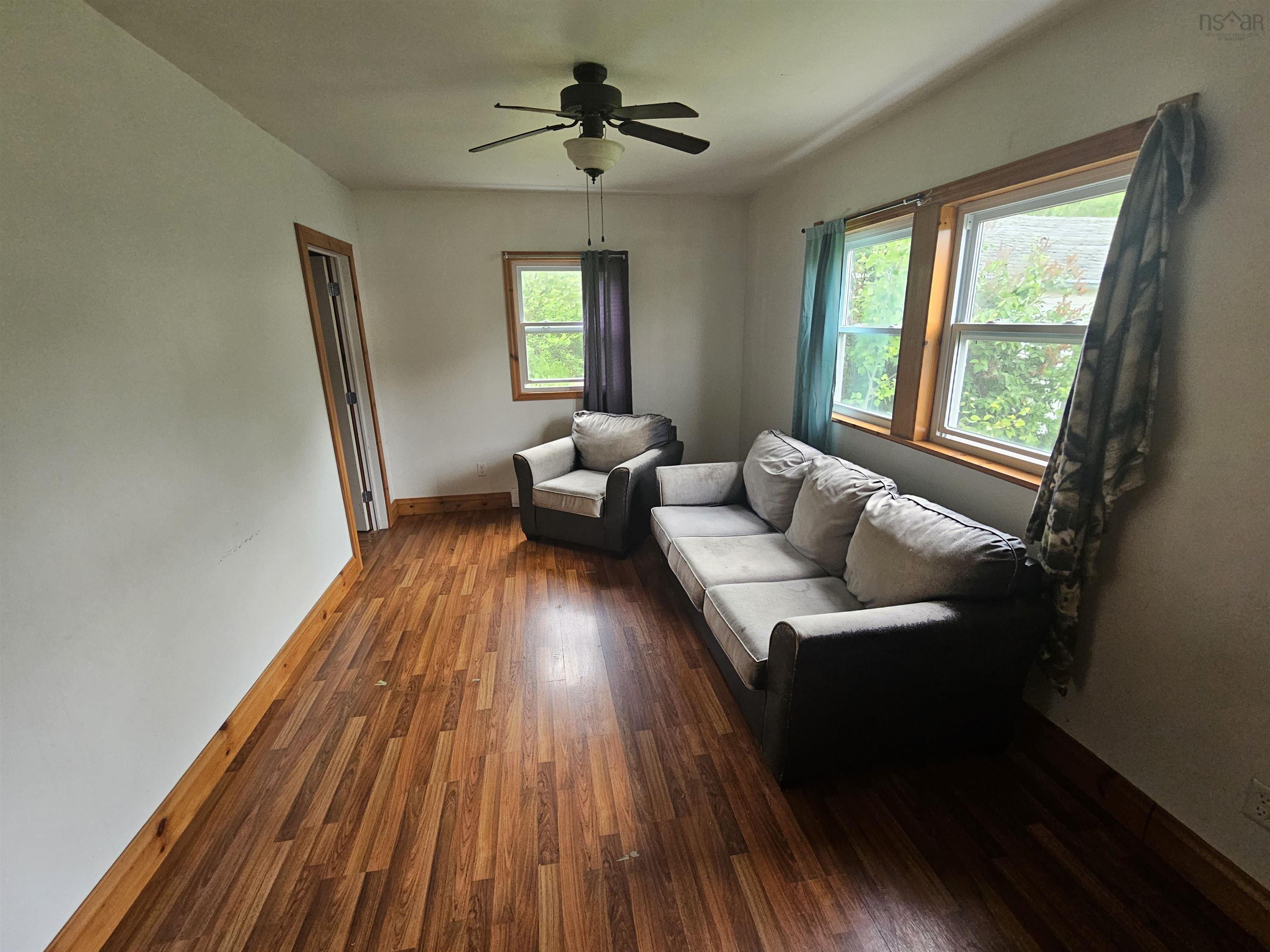$149,900.00: 11371 6 Highway, South Pugwash