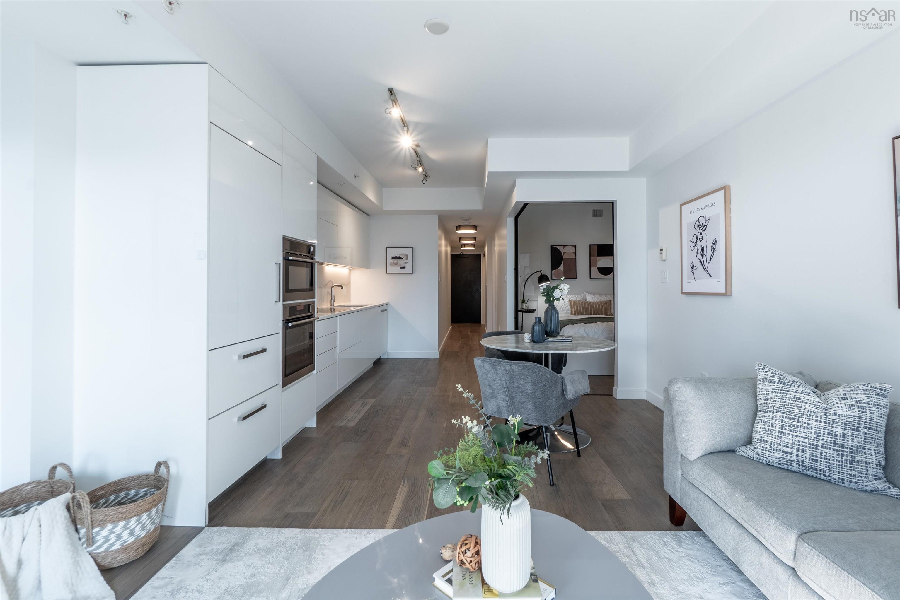 $579,900.00: 1001 1650 Granville Street, Halifax