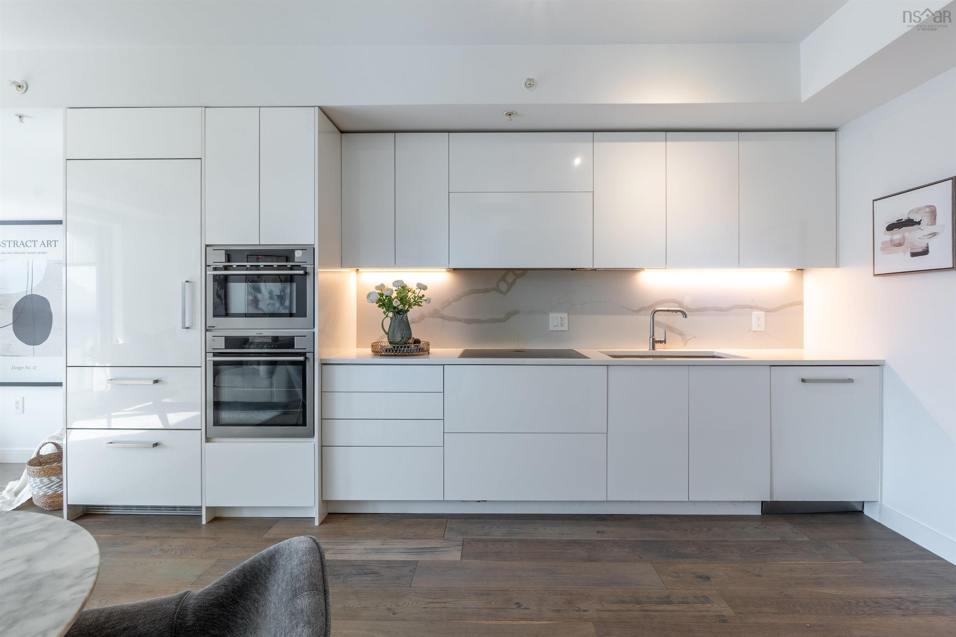 $579,900.00: 1001 1650 Granville Street, Halifax