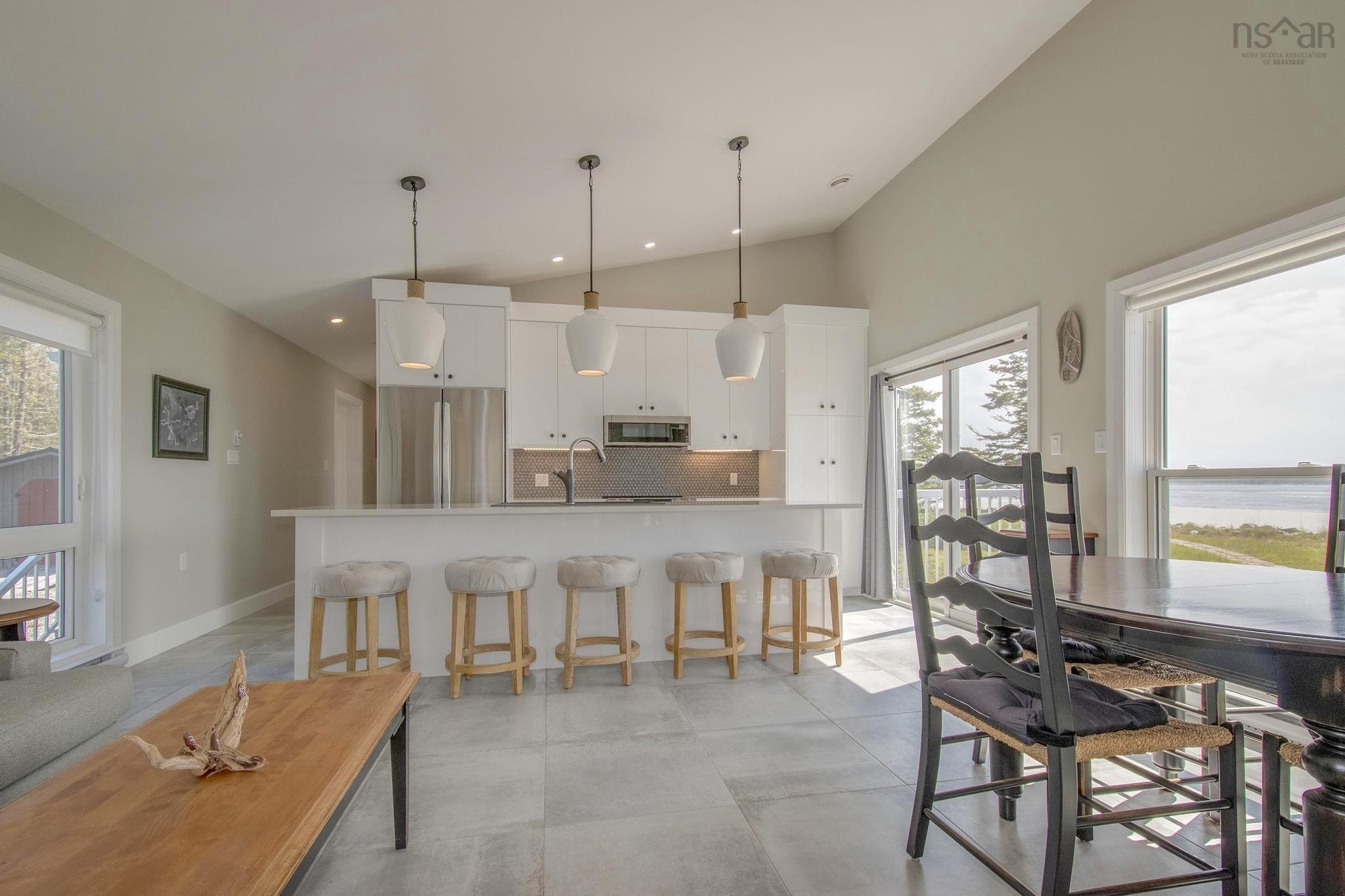 $895,000.00: 70 Seaside Drive, Louis Head