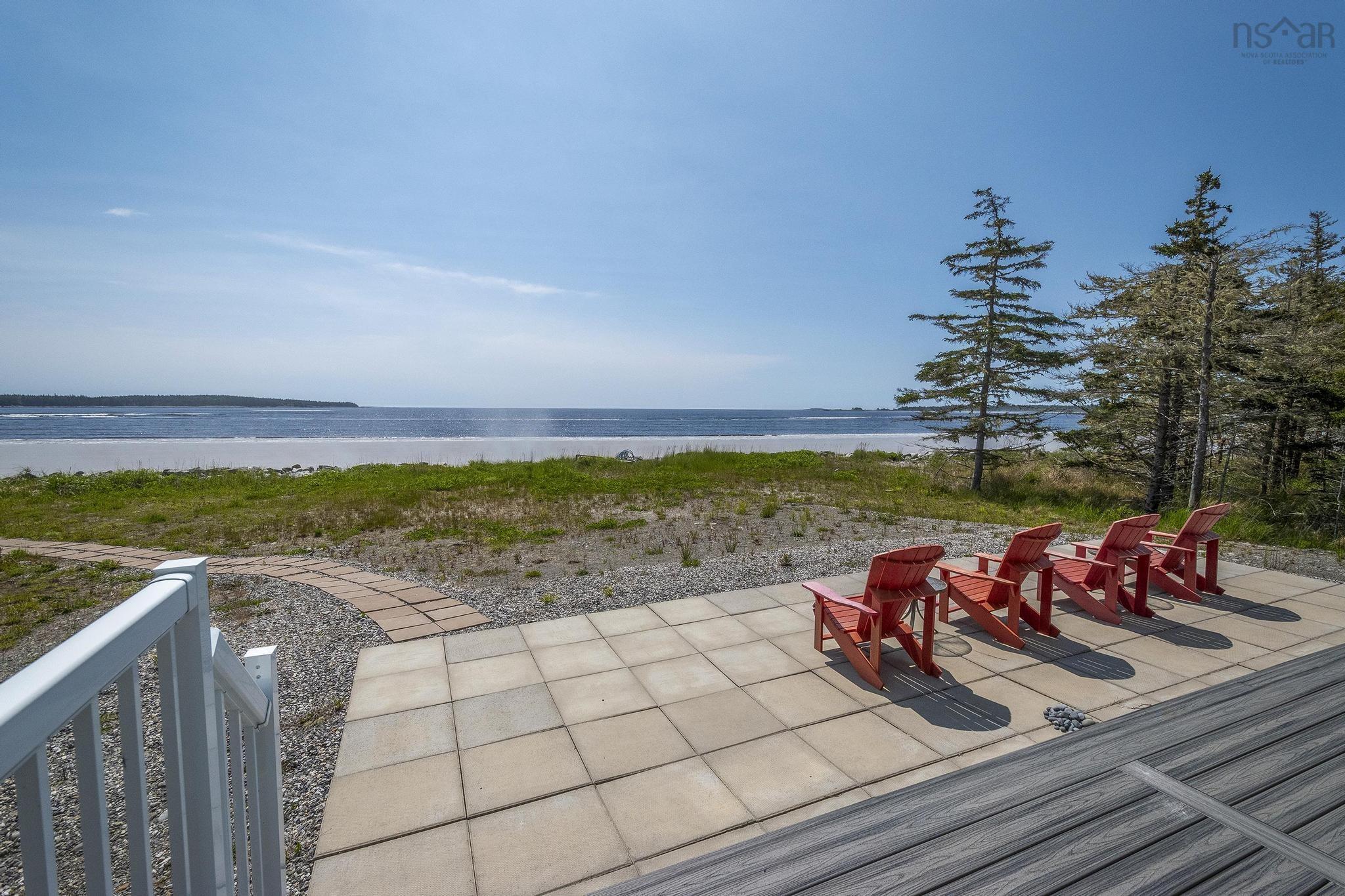 $895,000.00: 70 Seaside Drive, Louis Head