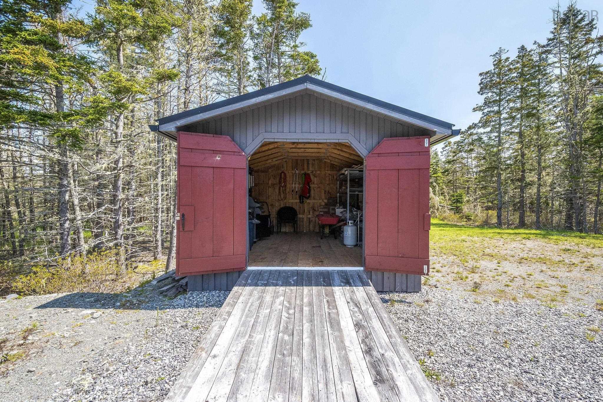$895,000.00: 70 Seaside Drive, Louis Head