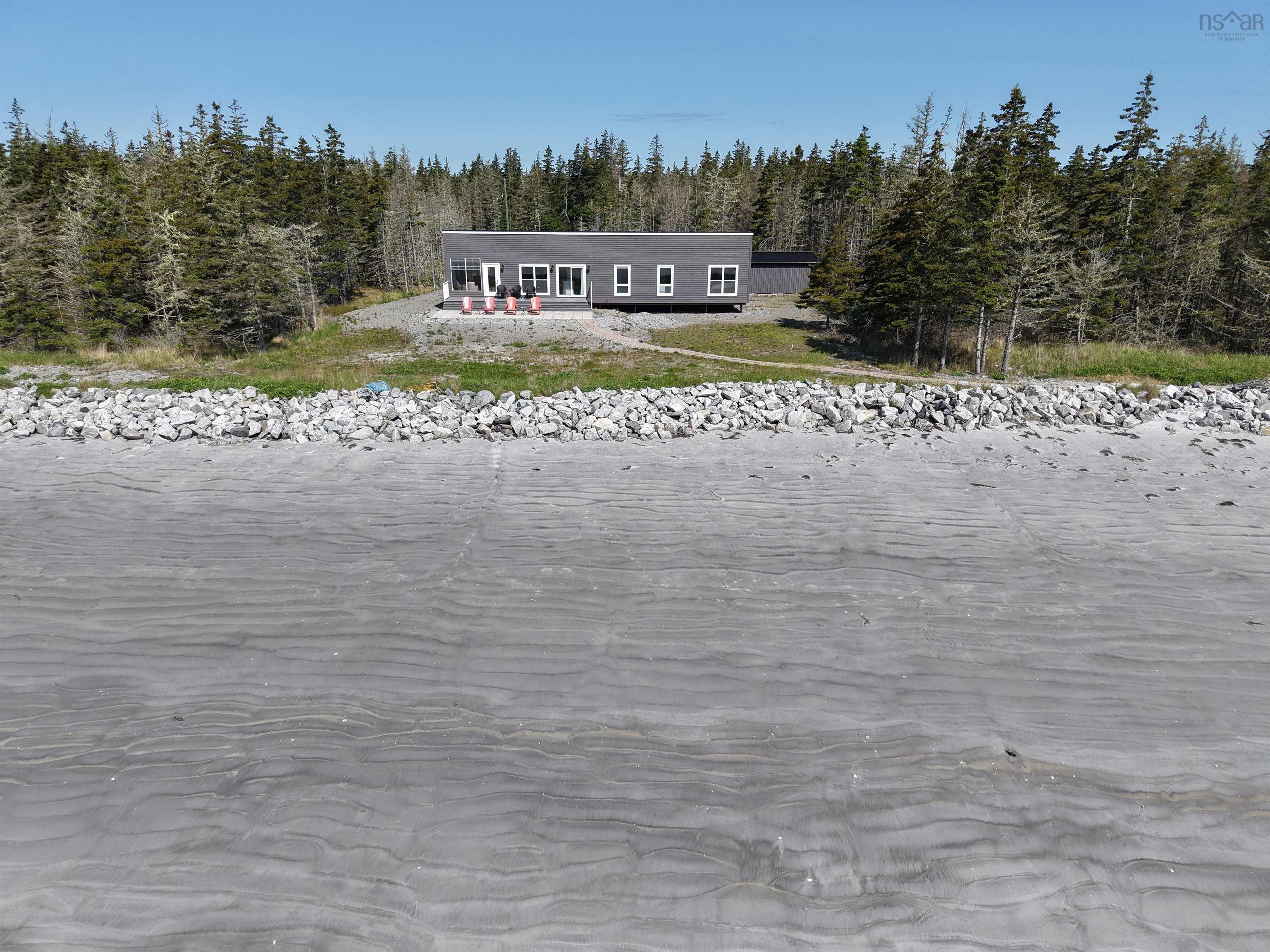 $895,000.00: 70 Seaside Drive, Louis Head