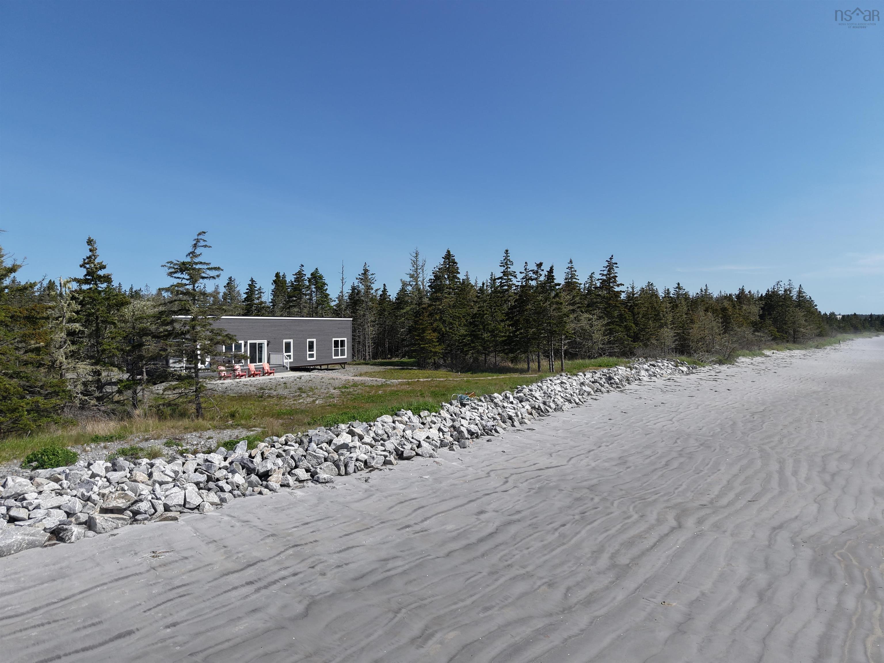 $895,000.00: 70 Seaside Drive, Louis Head