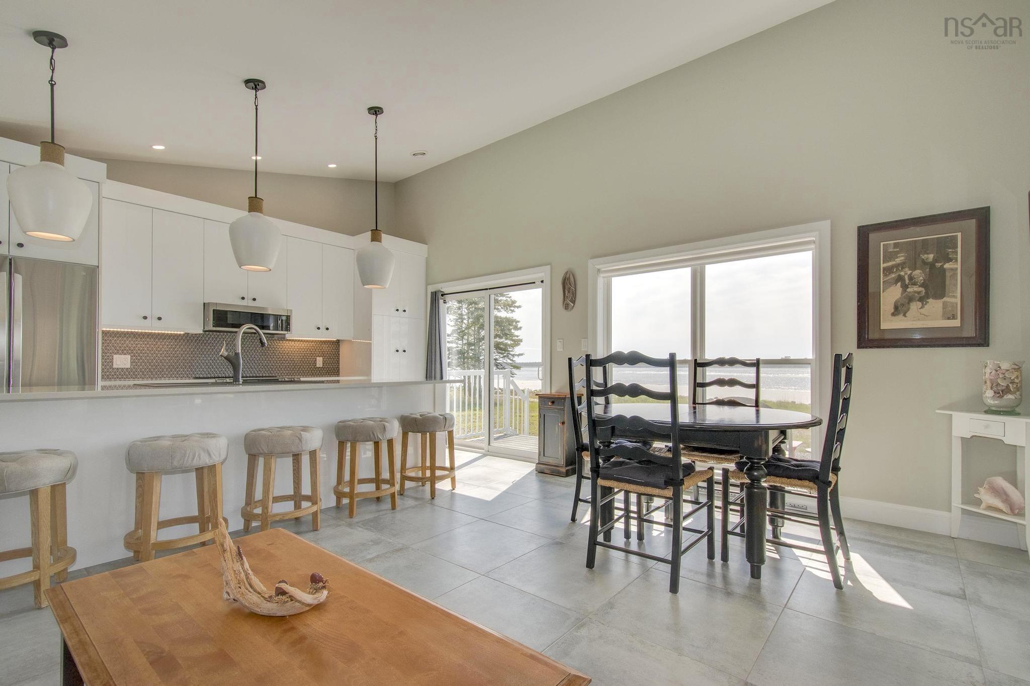 $895,000.00: 70 Seaside Drive, Louis Head
