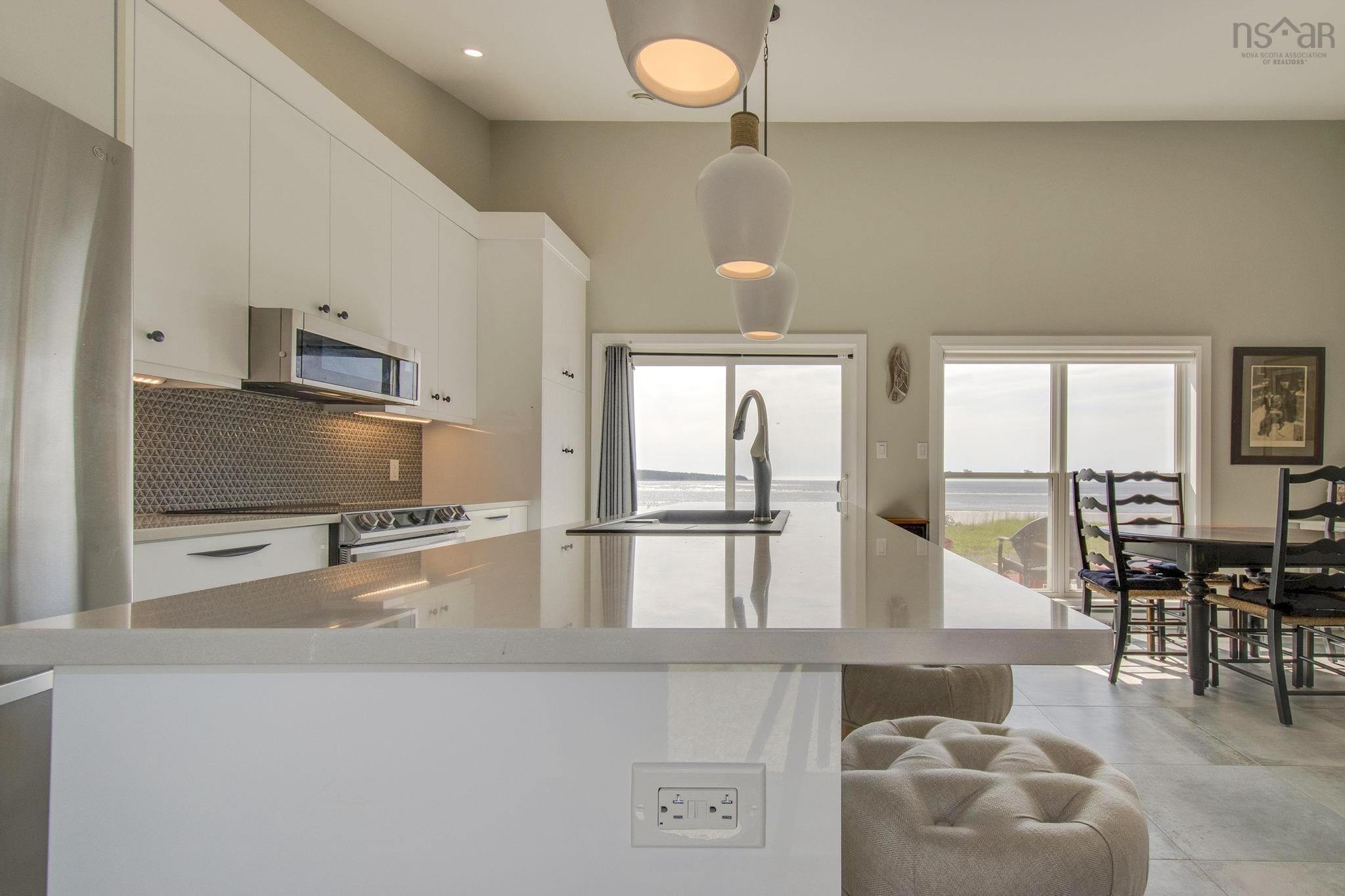 $895,000.00: 70 Seaside Drive, Louis Head