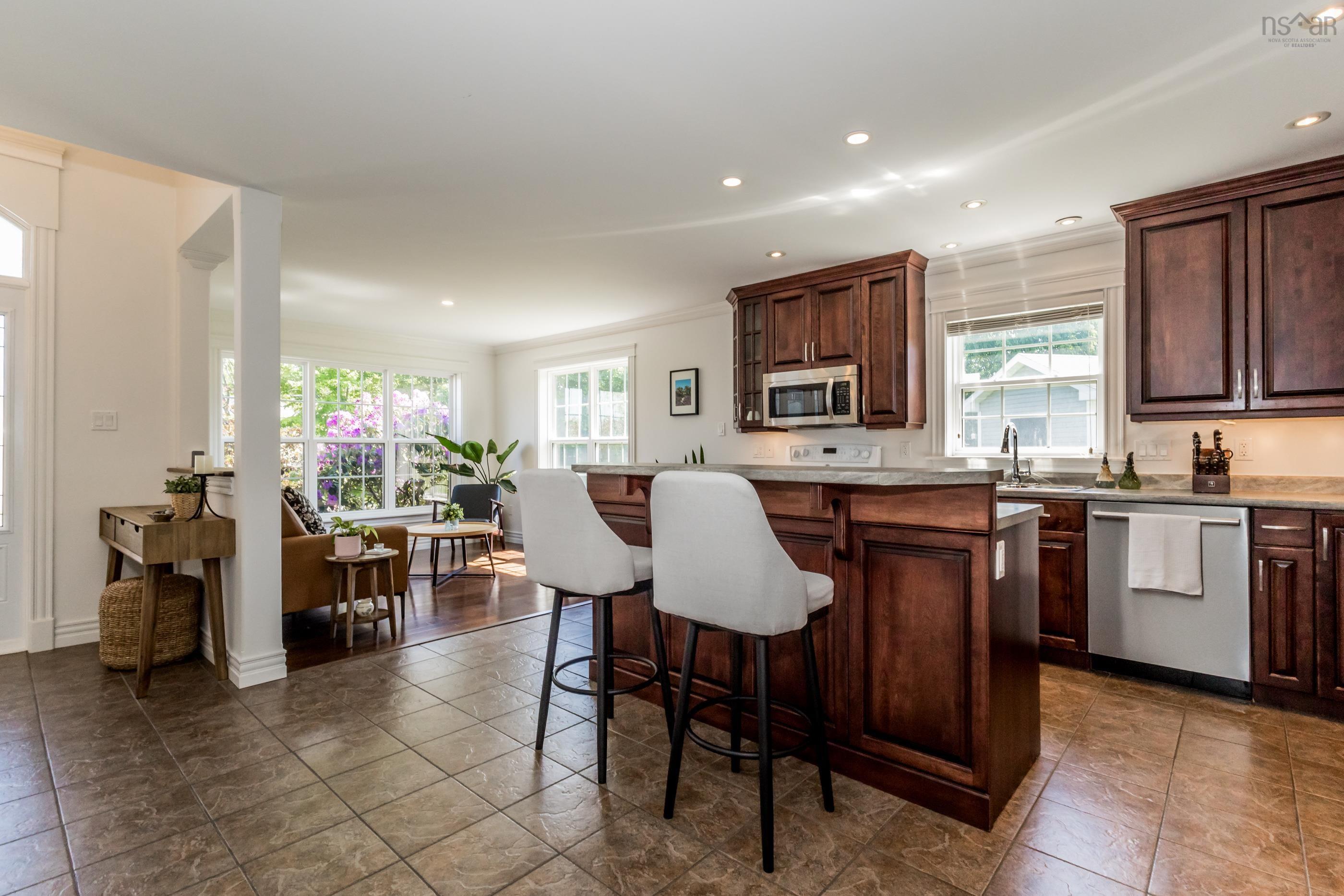 $595,000.00: 56 Dalhousie Avenue, Kentville