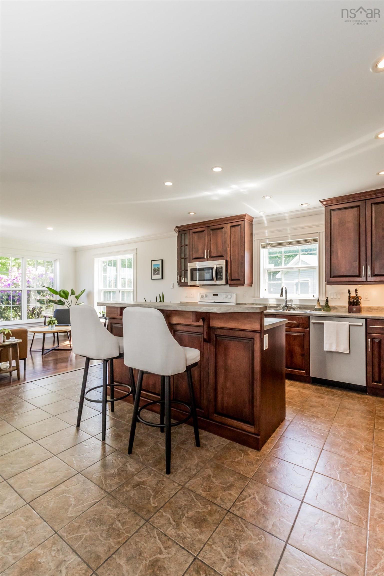 $595,000.00: 56 Dalhousie Avenue, Kentville