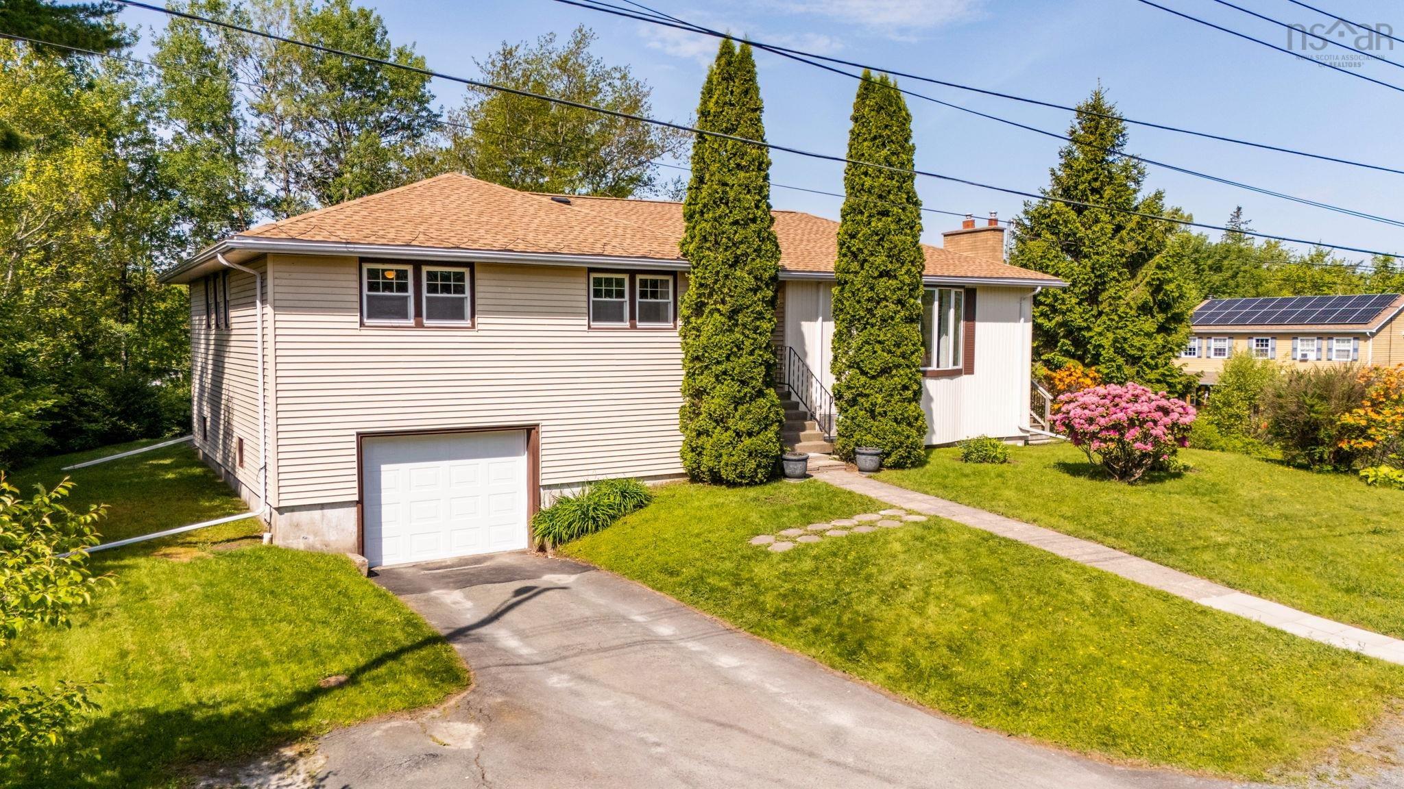 $515,000.00: 4 Allen Drive, Mount Uniacke