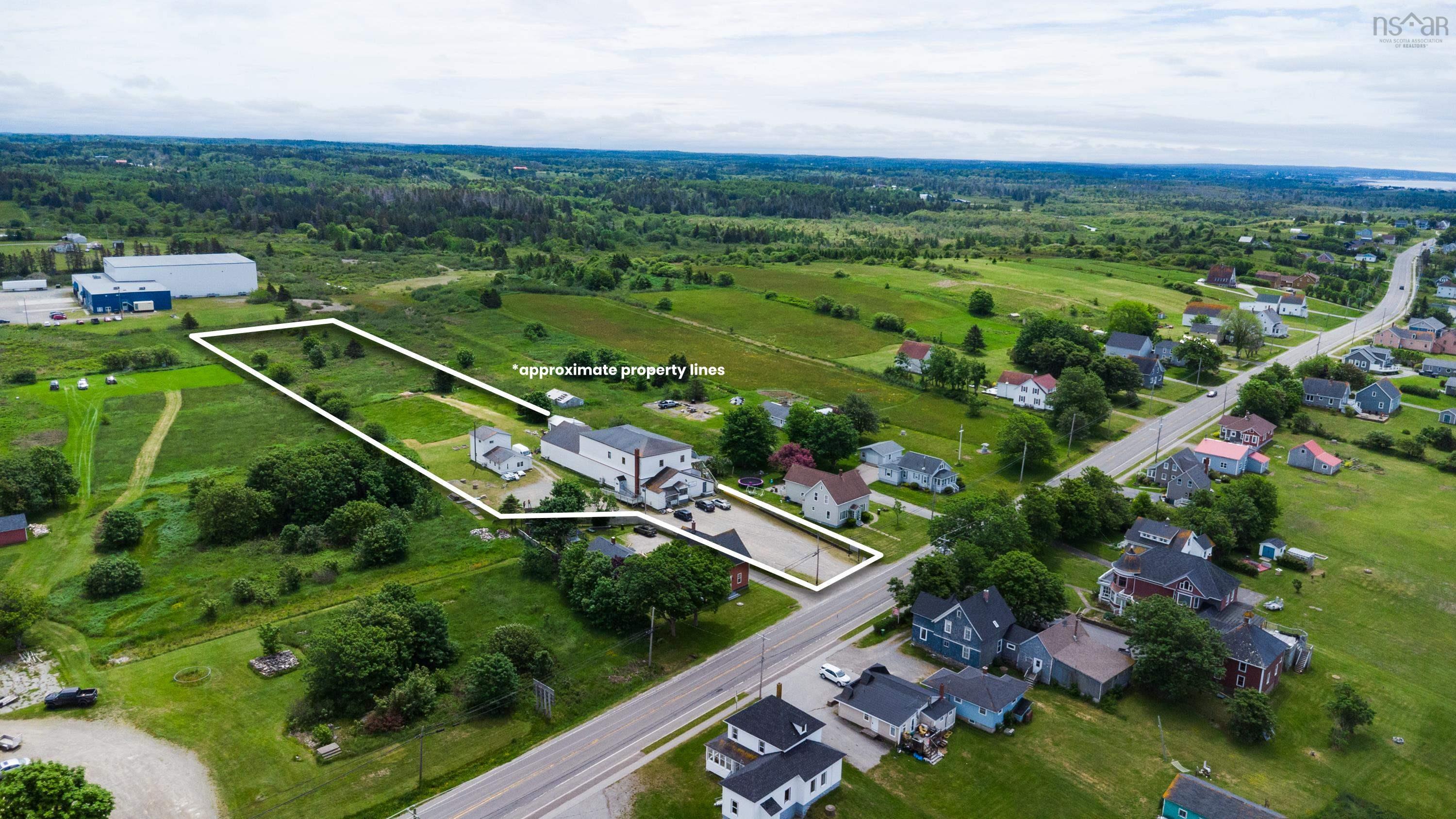 $375,000.00: 960 Highway 1, Little Brook
