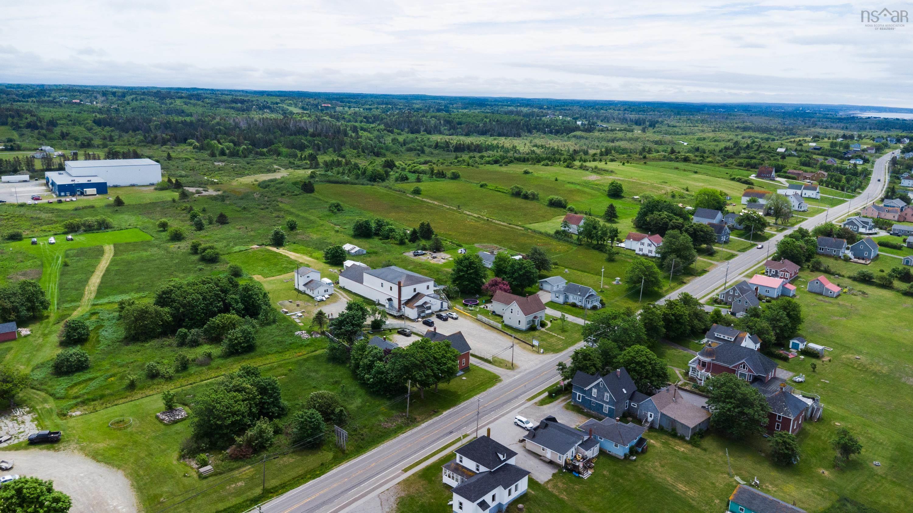 $375,000.00: 960 Highway 1, Little Brook