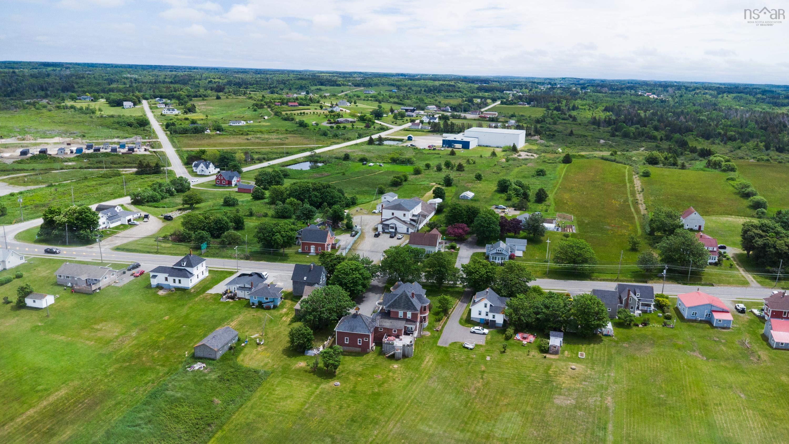 $375,000.00: 960 Highway 1, Little Brook