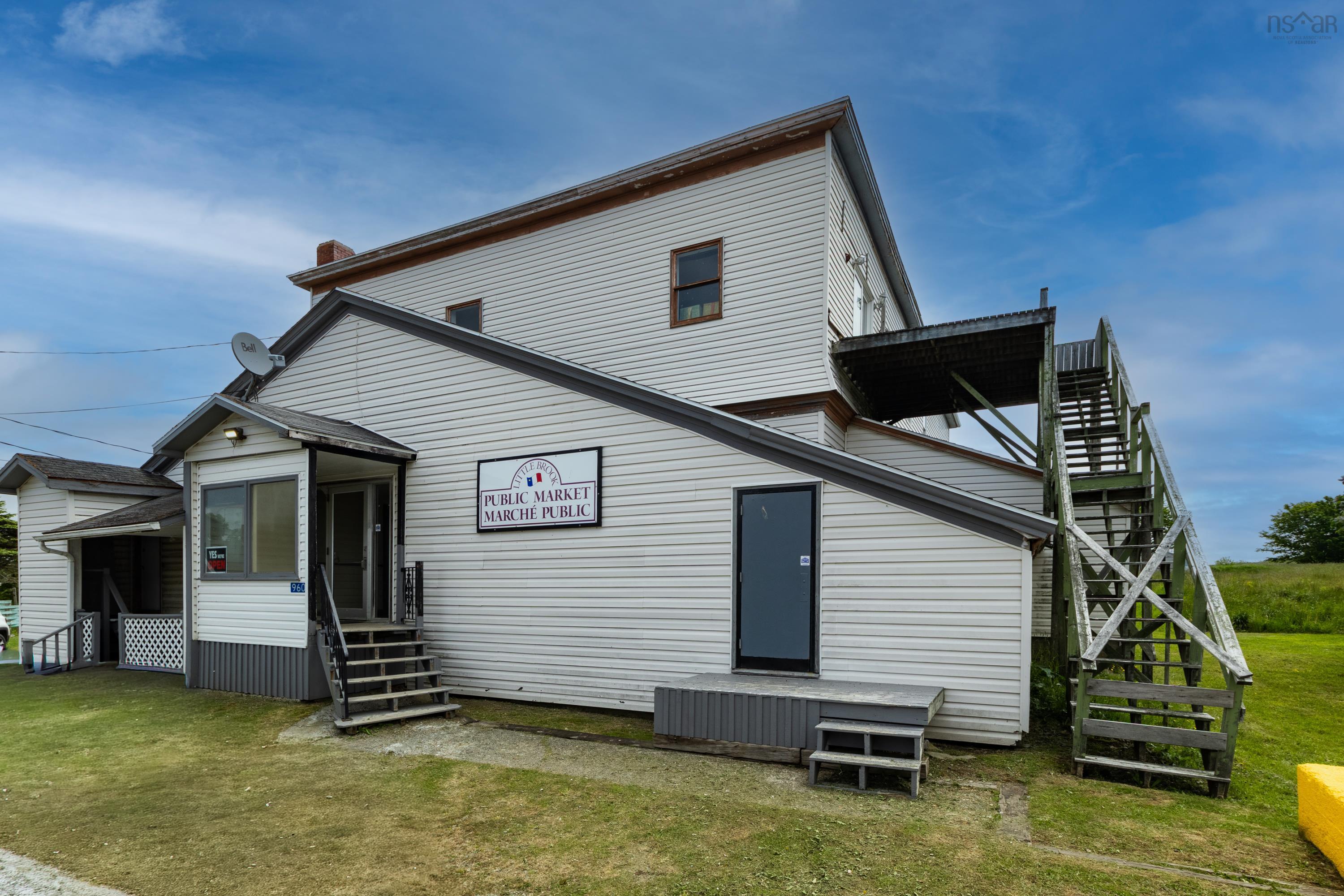 $375,000.00: 960 Highway 1, Little Brook