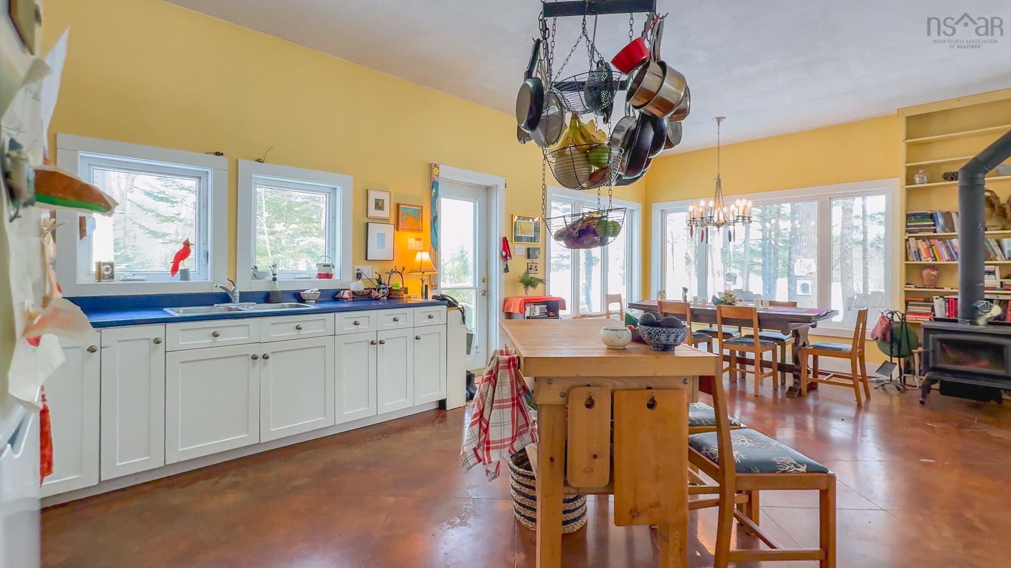 $599,900.00: 1542 Canaan Road, Canaan