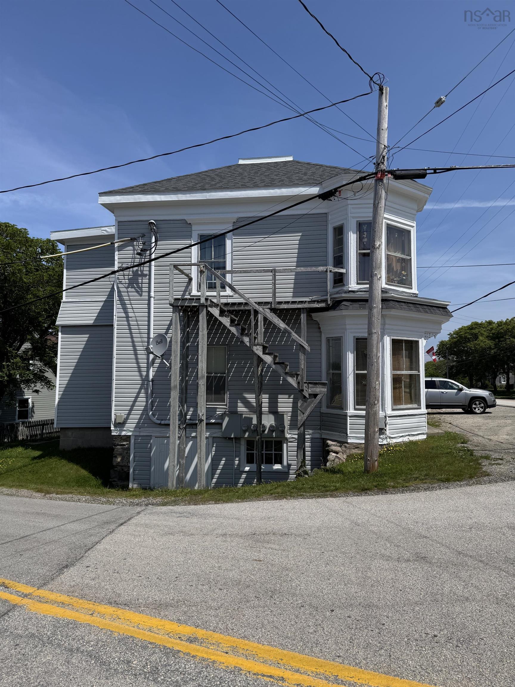 $229,900.00: 3205 1 Highway, Port Maitland