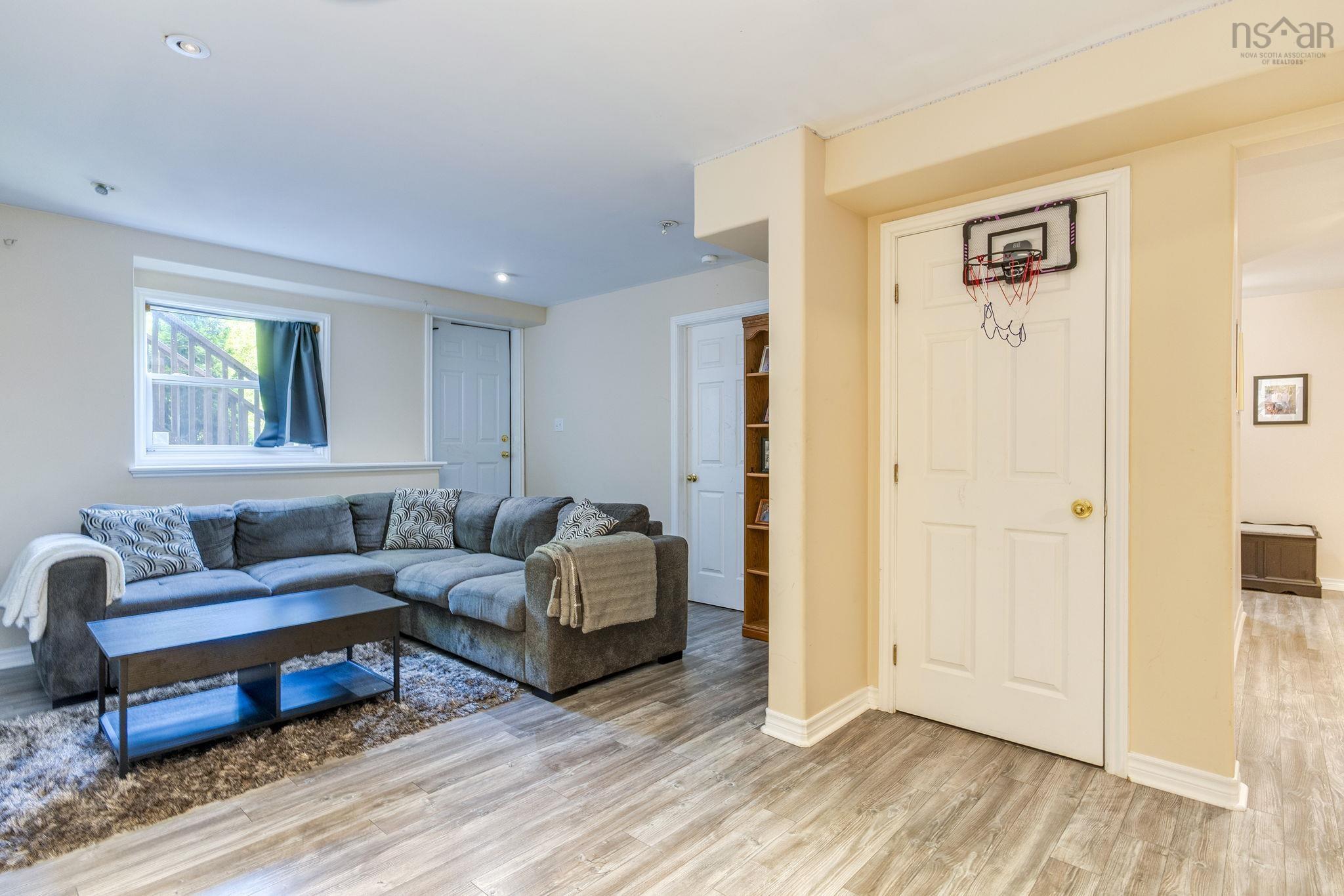 980 White Hills Run, Hammonds Plains, NS (MLS 202614575)