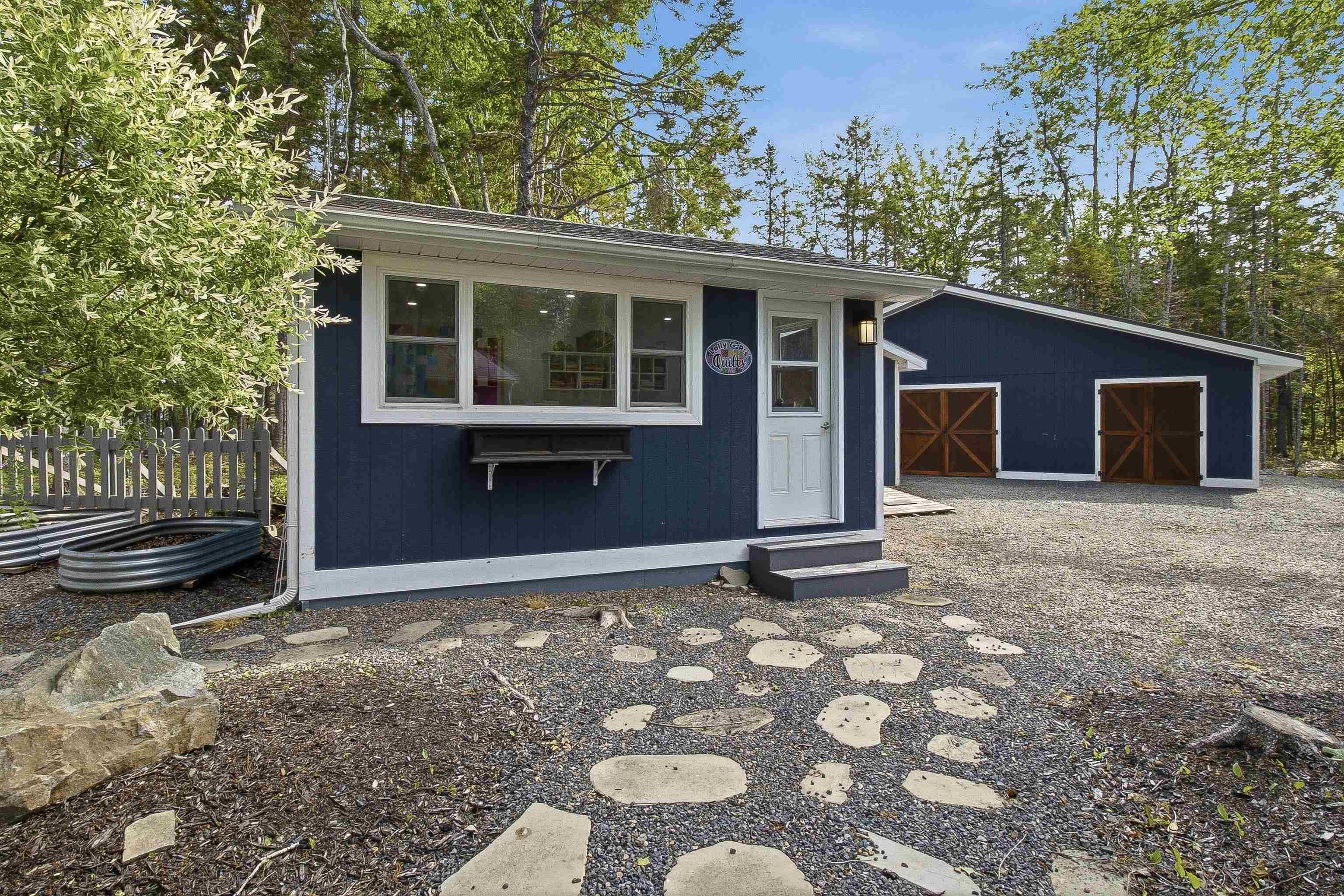 $924,900.00: 53 Leonard Drive, Mattatall Lake