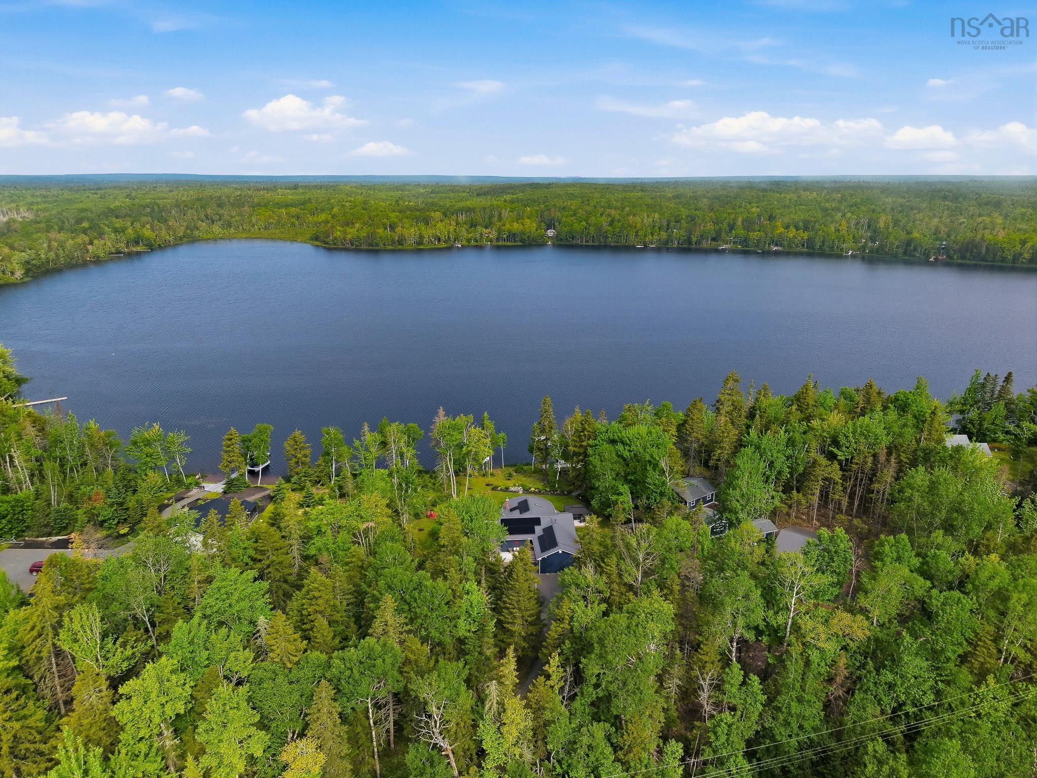 $924,900.00: 53 Leonard Drive, Mattatall Lake