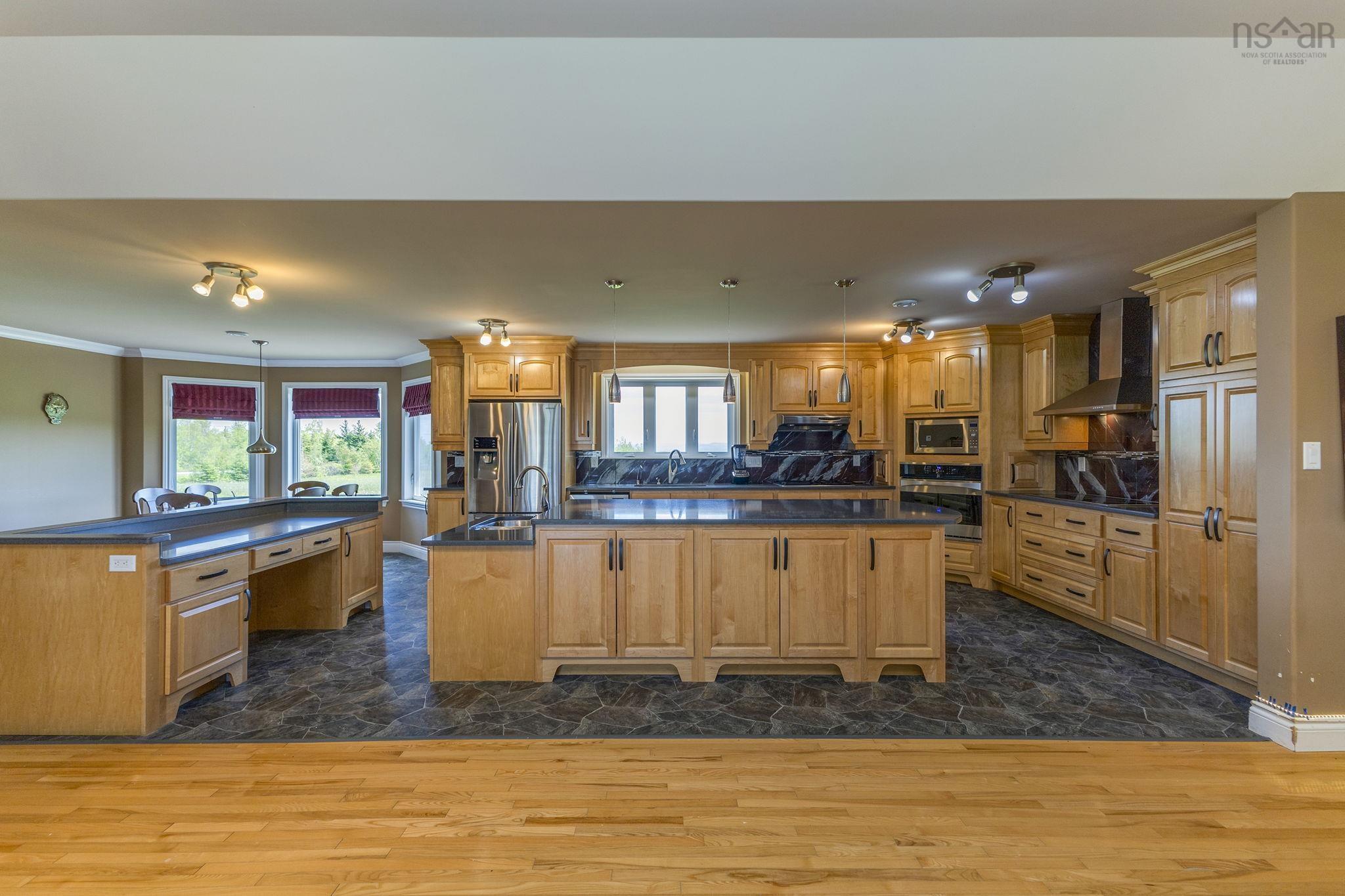 $925,000.00: 335 Smith Road, Malagash