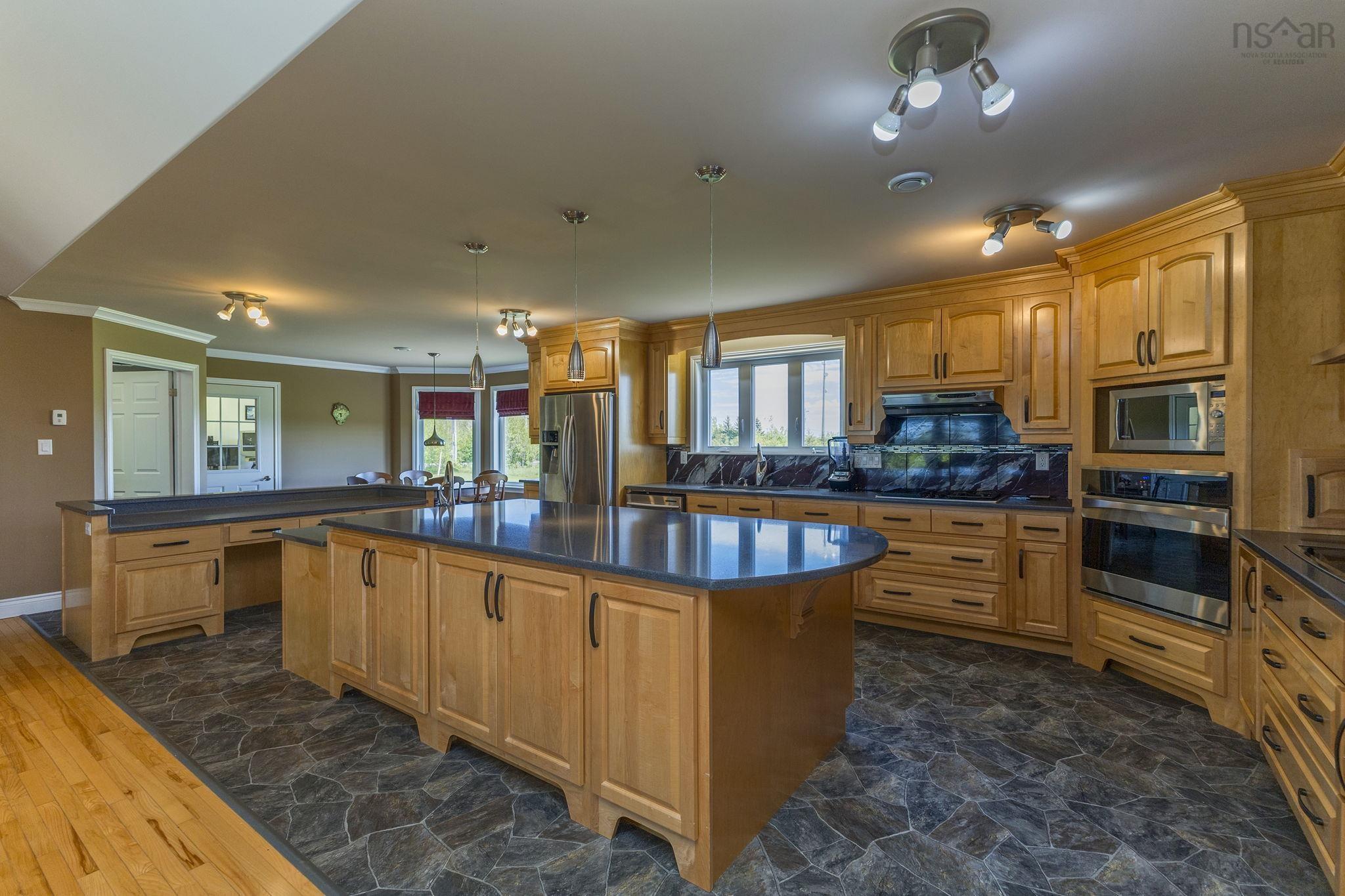 $925,000.00: 335 Smith Road, Malagash