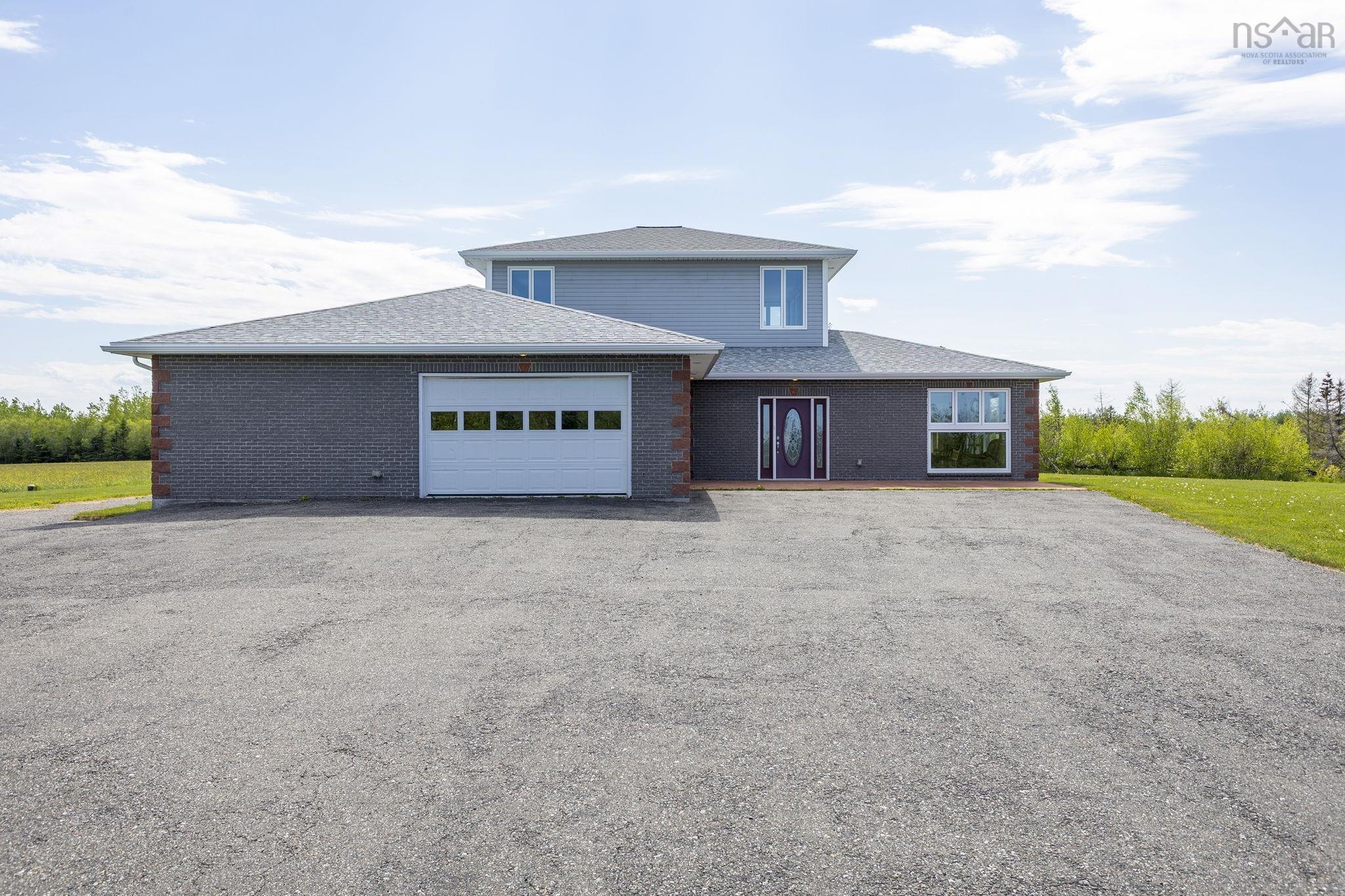 $925,000.00: 335 Smith Road, Malagash