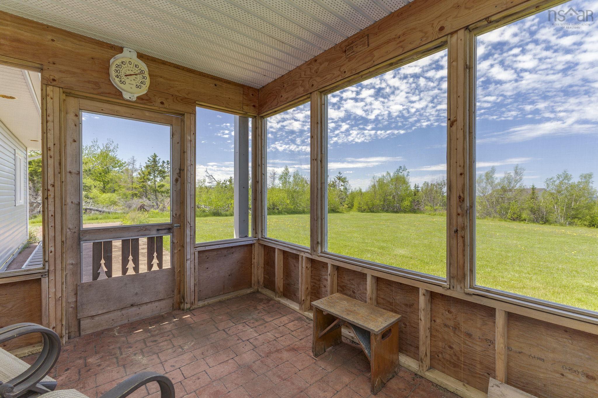 $925,000.00: 335 Smith Road, Malagash