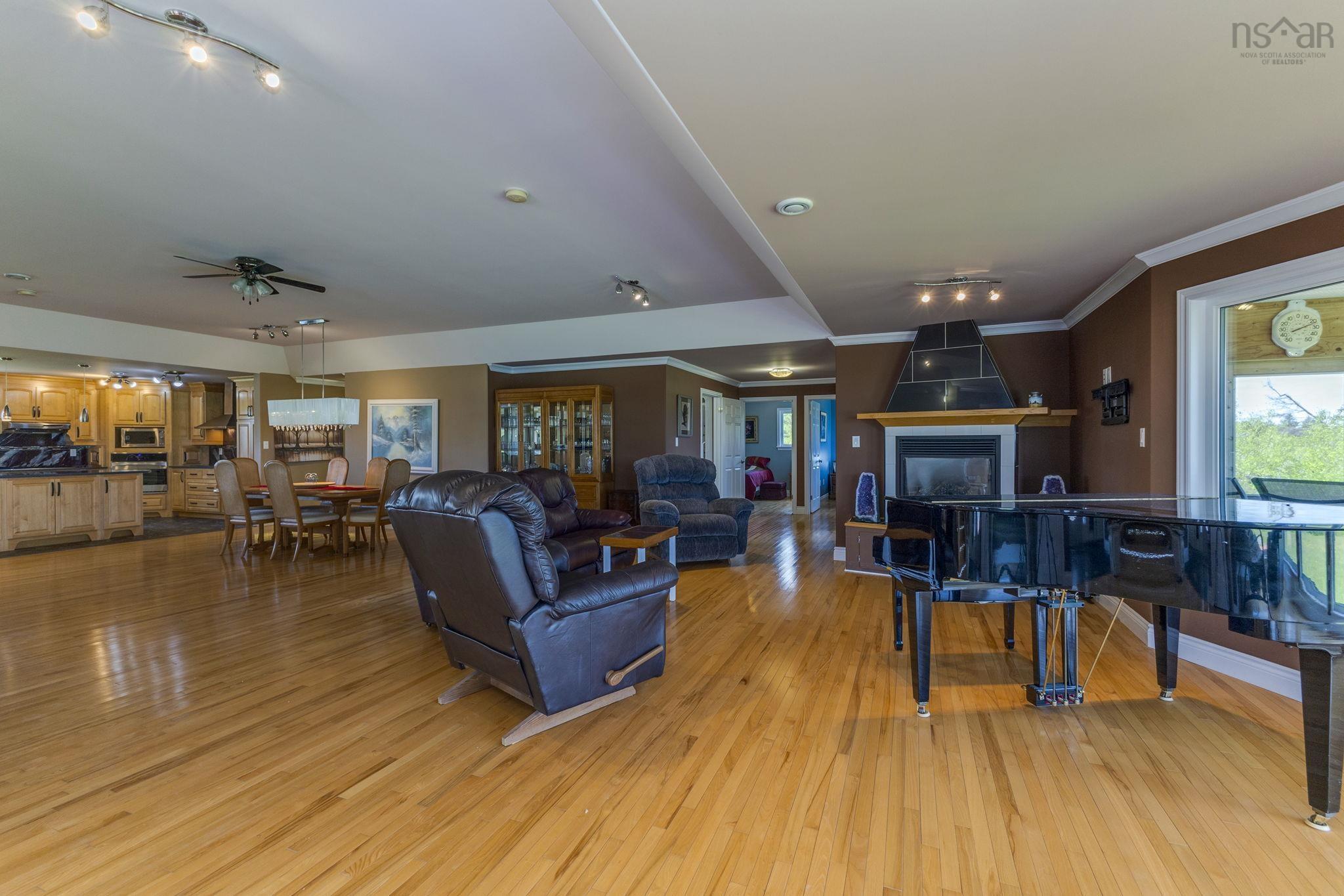 $925,000.00: 335 Smith Road, Malagash