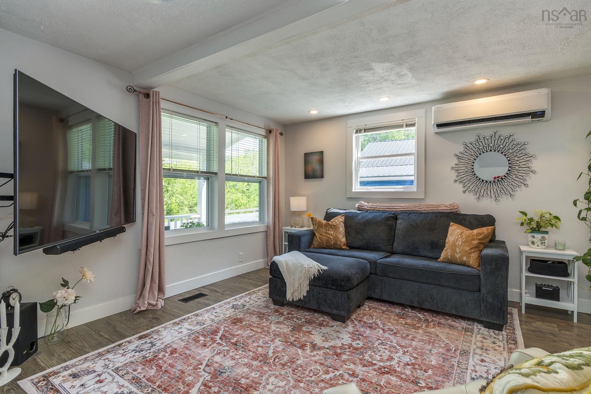 $499,900.00: 1758 Highway 277, Carrolls Corner