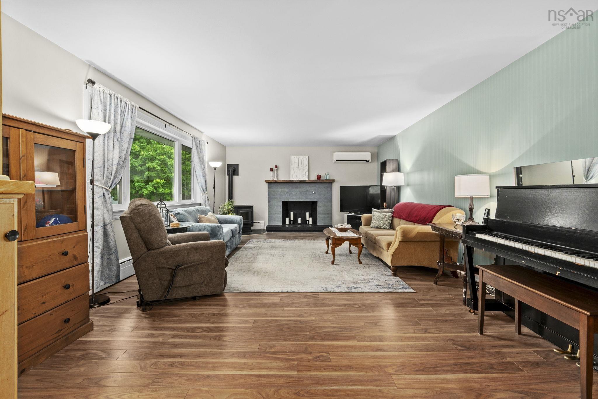 $339,900.00: 305 Fraser Street, New Glasgow