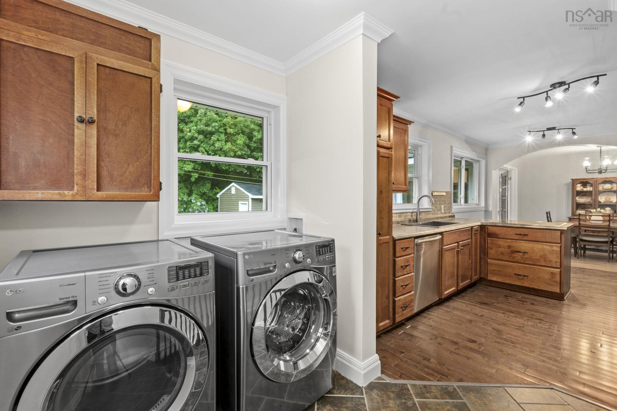 $339,900.00: 305 Fraser Street, New Glasgow