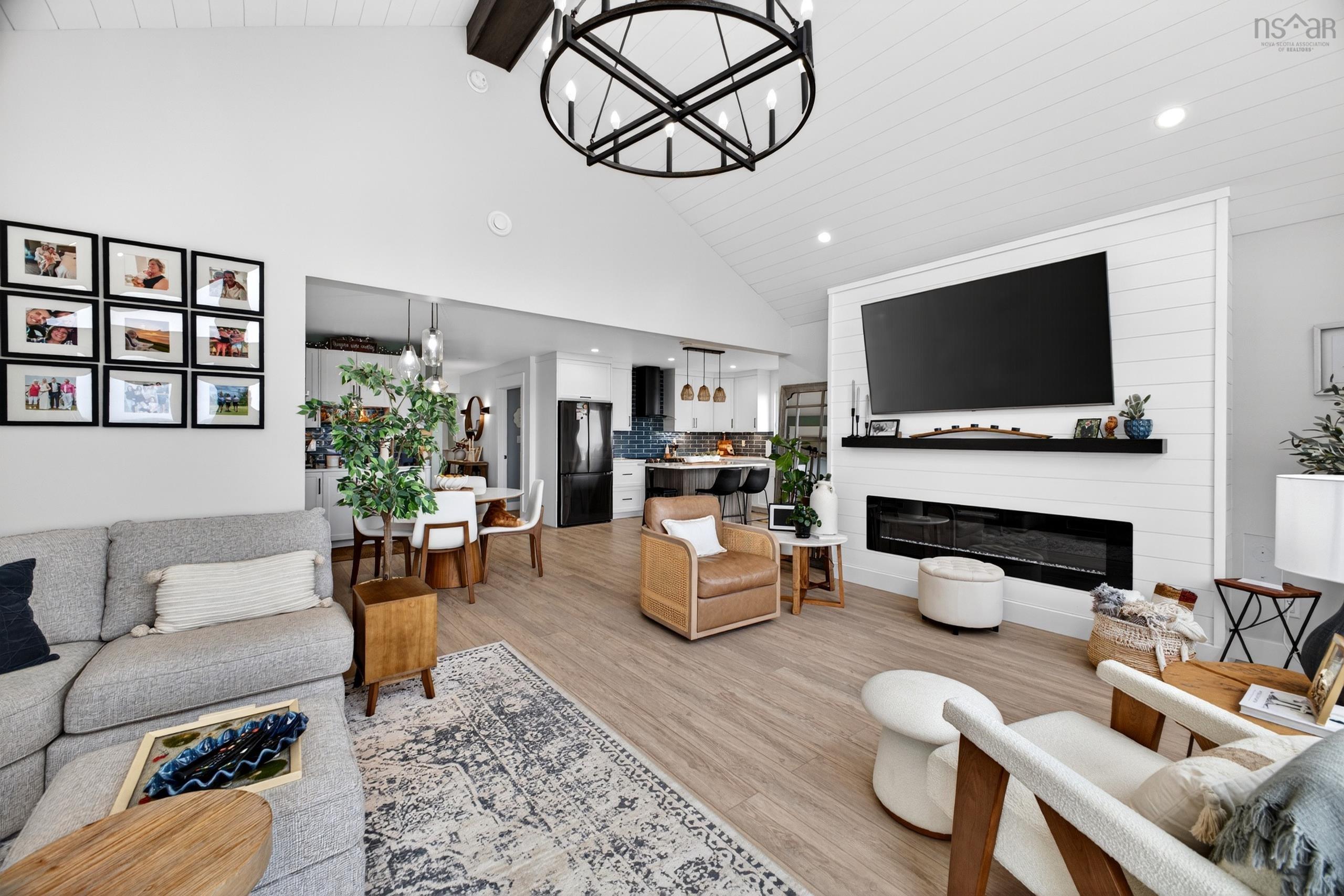 $999,500.00: 48 KEIFERD SHORE Lane, Gulf Shore