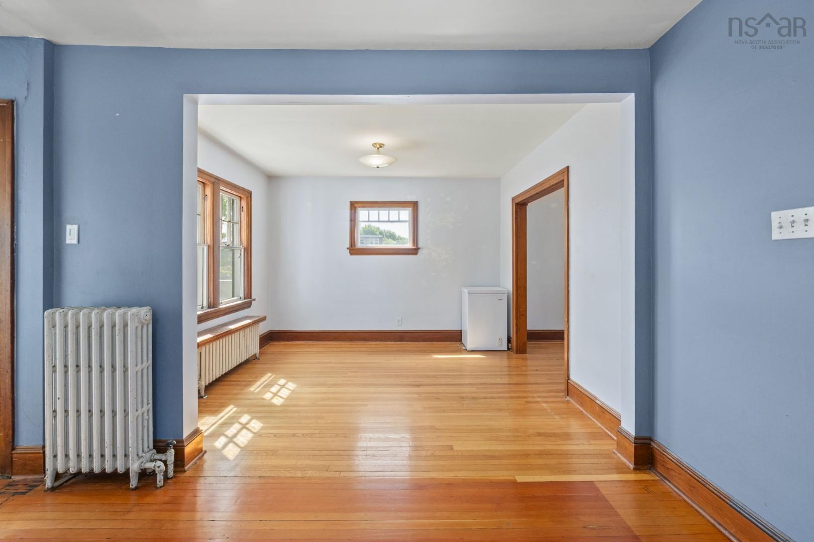 $809,000.00: 2031 Beech Street, Halifax