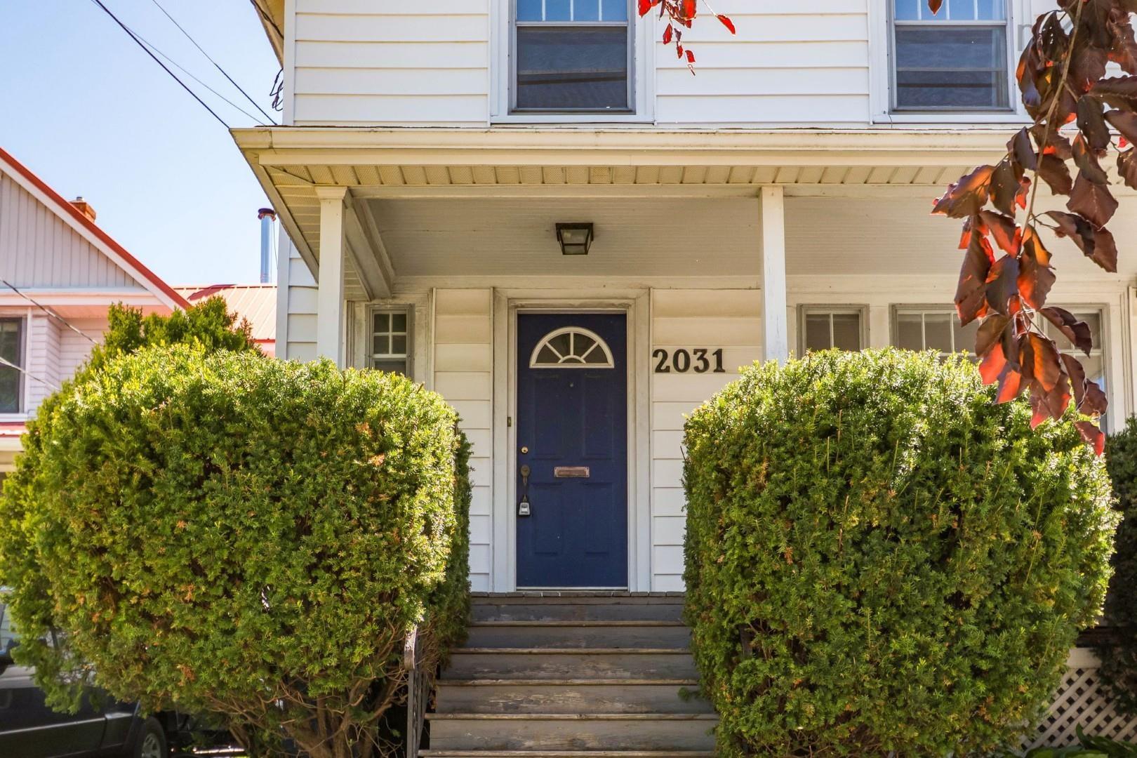 $809,000.00: 2031 Beech Street, Halifax