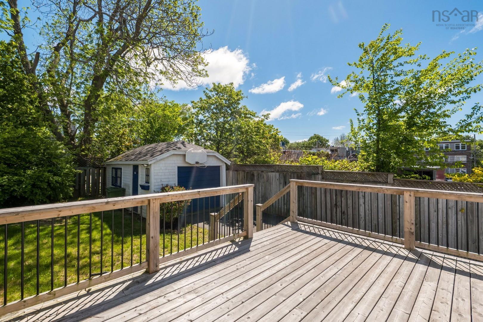 $809,000.00: 2031 Beech Street, Halifax