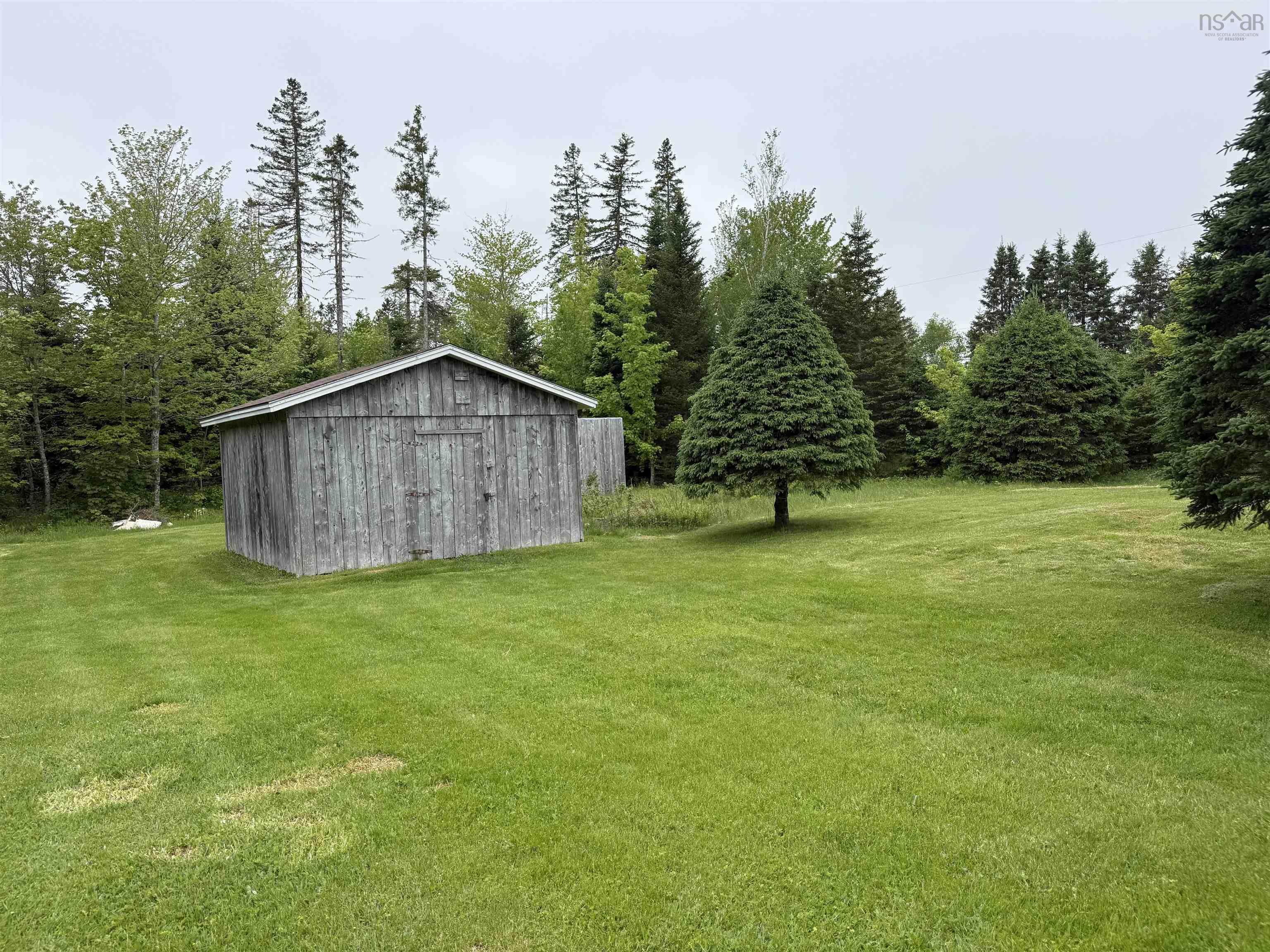 $229,000.00: 228 old pinevale rd, Pinevale